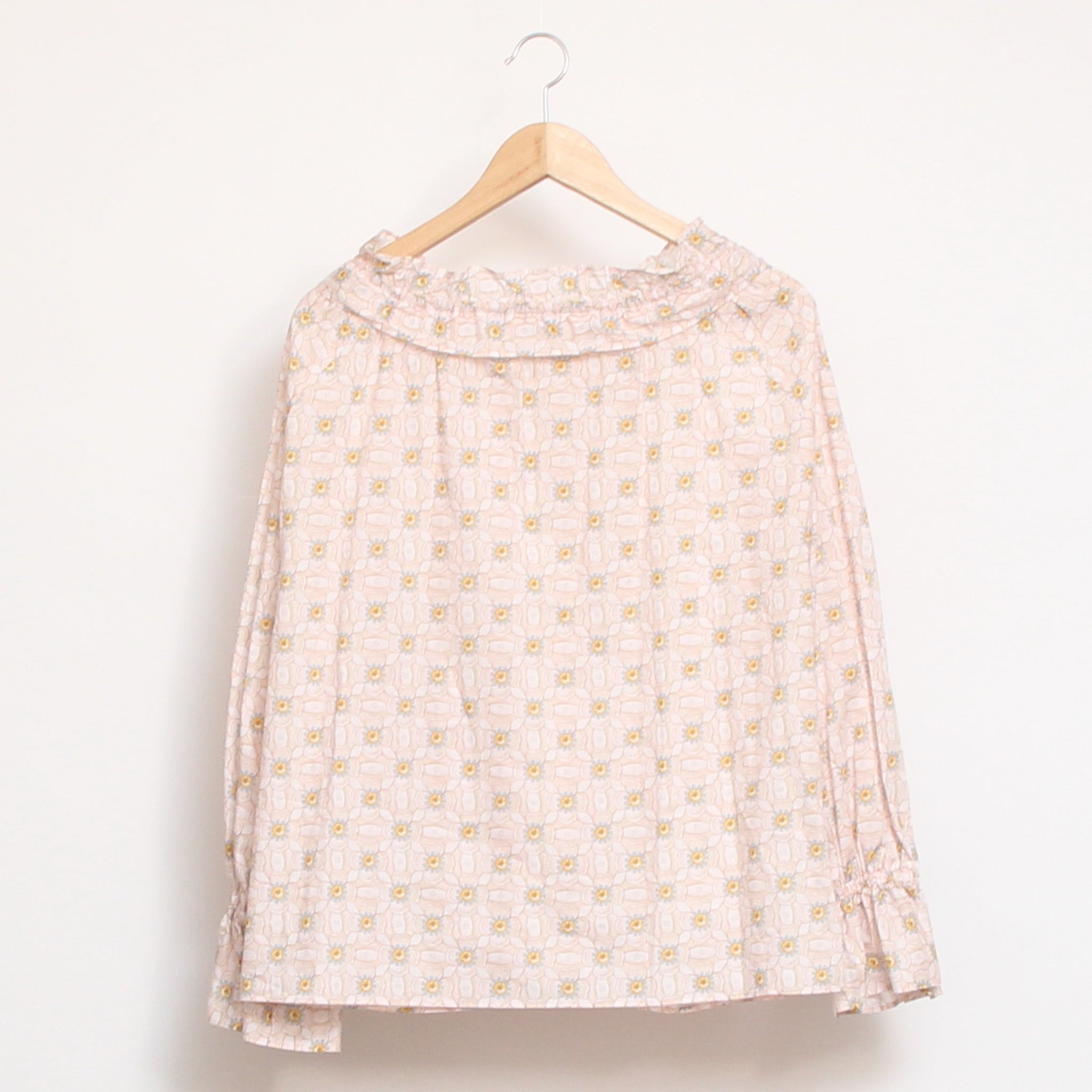 【本店限定商品】 LIBERTYギャザーフリルカラーブラウス