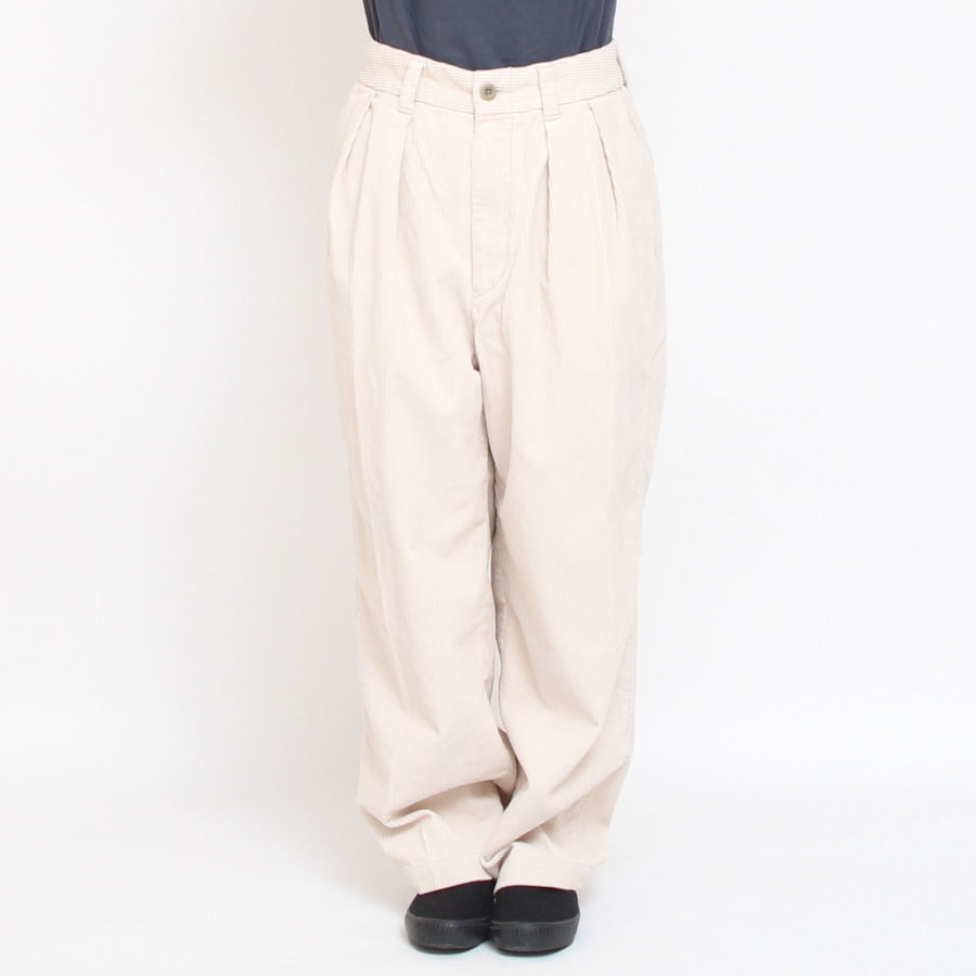 【30%OFF】【NAVYサイズMのみ ラスト1点】D.M.Gコーデュロイツータックトラウザー