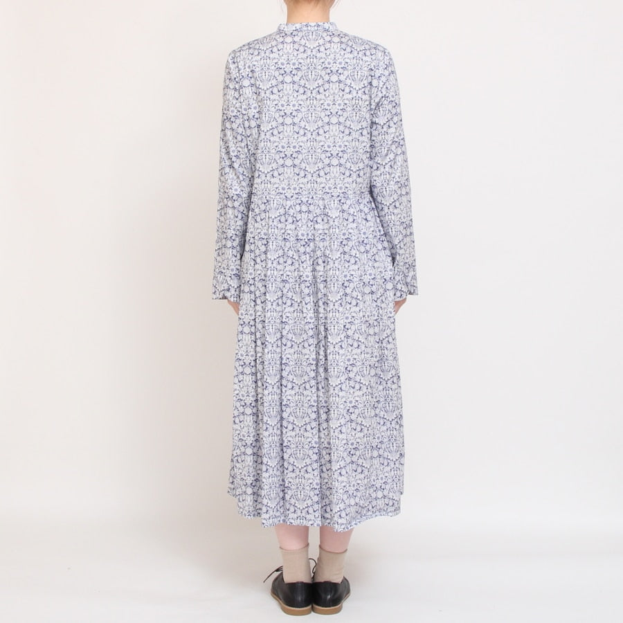 【30%OFF】【BLUEのみ 残り僅か】LIBERTY長袖パイピング使いワンピース(2502)