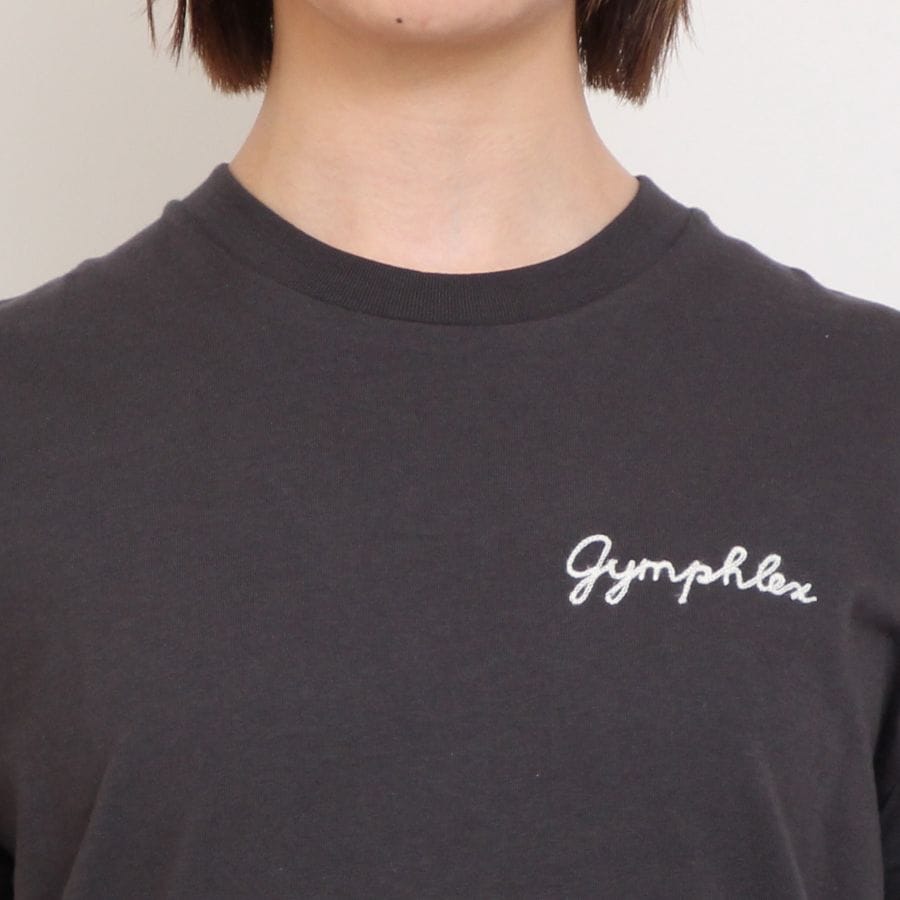 【WHITEラスト1点】GYMPHLEXロゴ刺繍Tシャツ