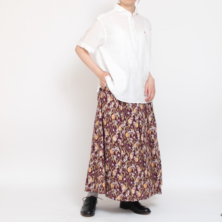 【WINE・BLUEラスト1点ずつ】リバティサイド釦スカート(2405)
