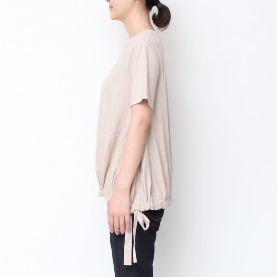 【70%OFF】【WHITEのみラスト1点】Kelenワイド裾ギャザープルオーバー