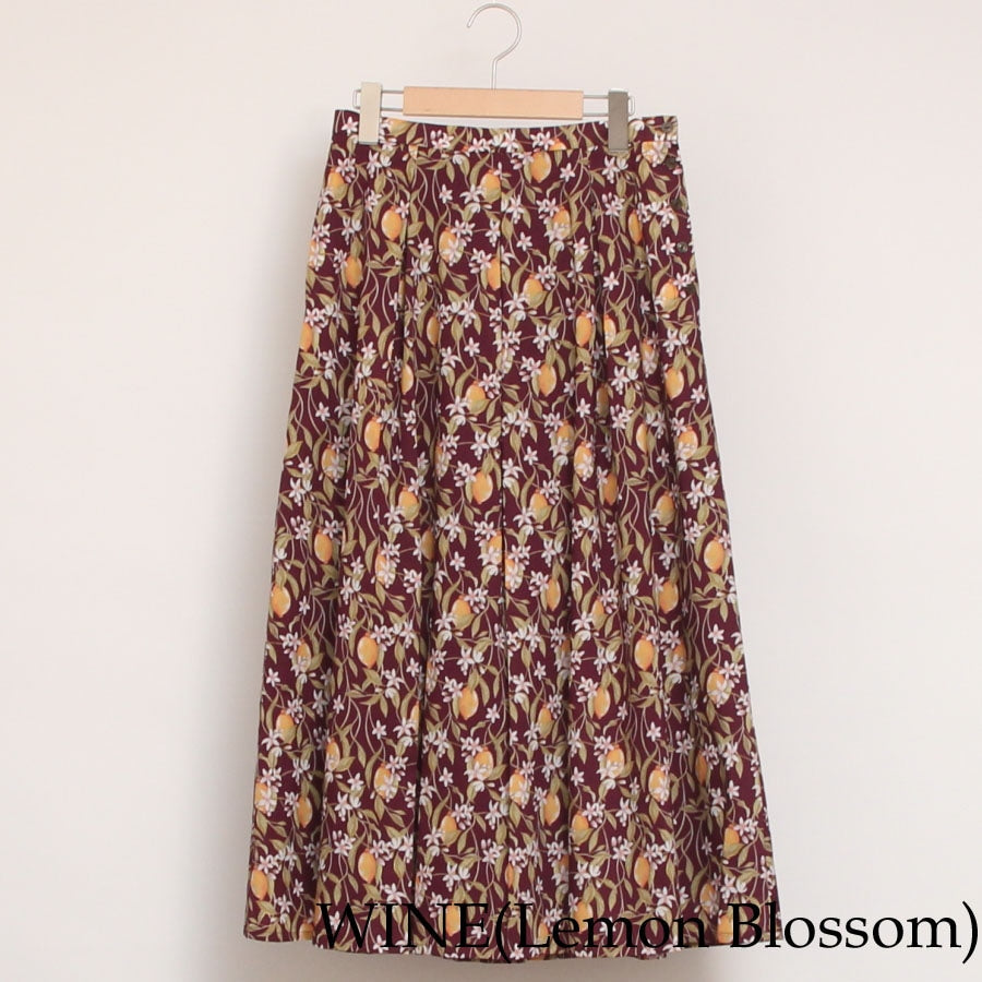【WINE・BLUEラスト1点ずつ】リバティサイド釦スカート(2405)