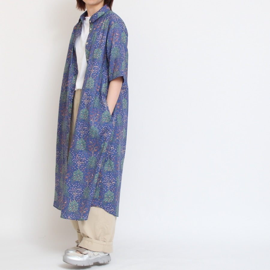 【20%OFF】【BLUE・NAVYラスト1点ずつ】HOKKOH LIBERTY 5分袖レギュラーカラーワンピース2507