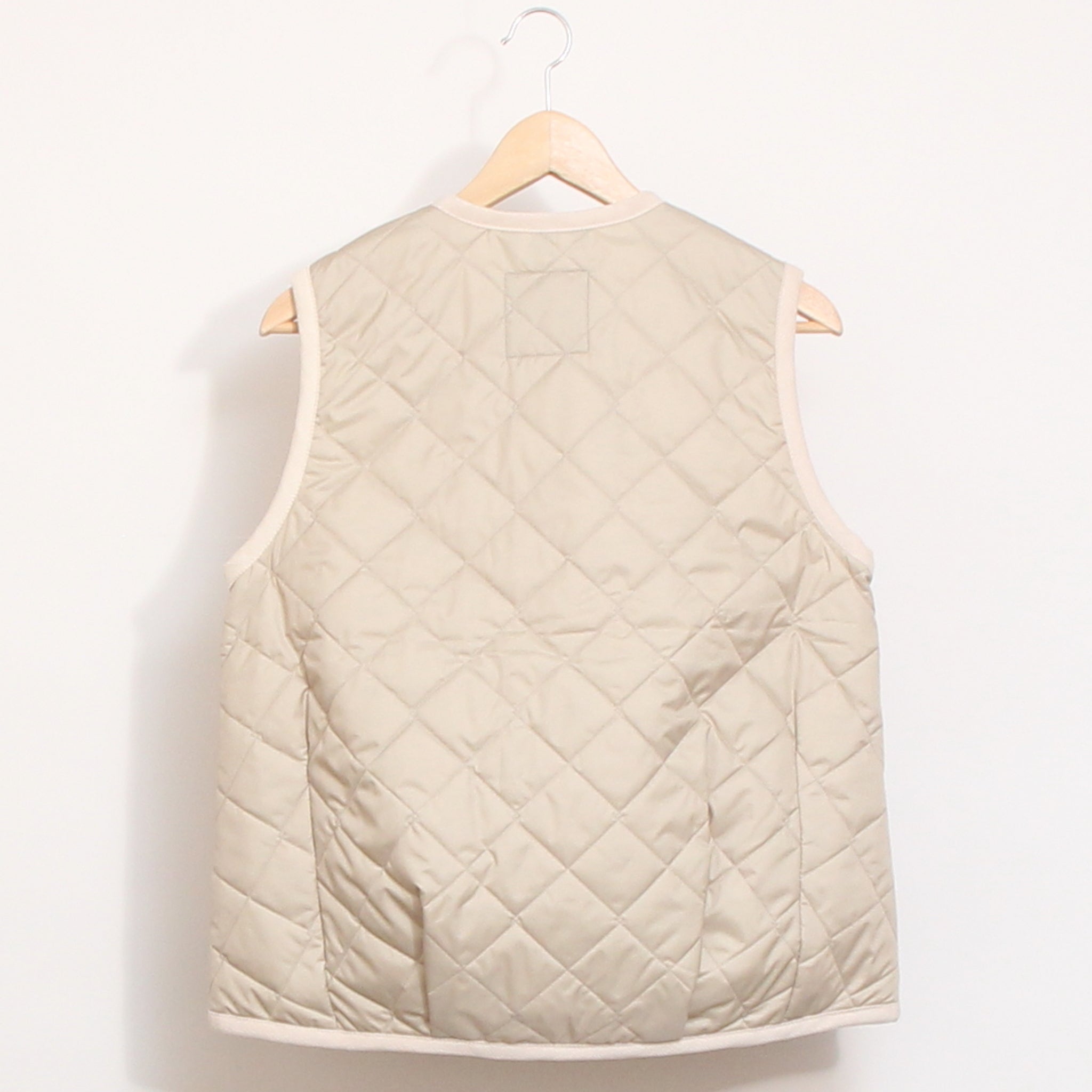 【残り僅か】LAVENHAM LIGHTWEIGHT THORNHAM ベスト