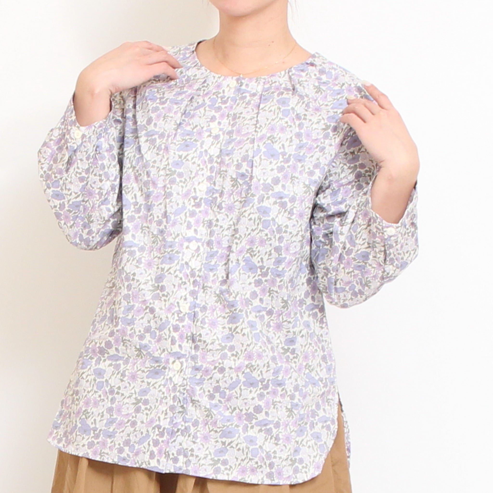 LIBERTYクルーネック前後差シャツ71012