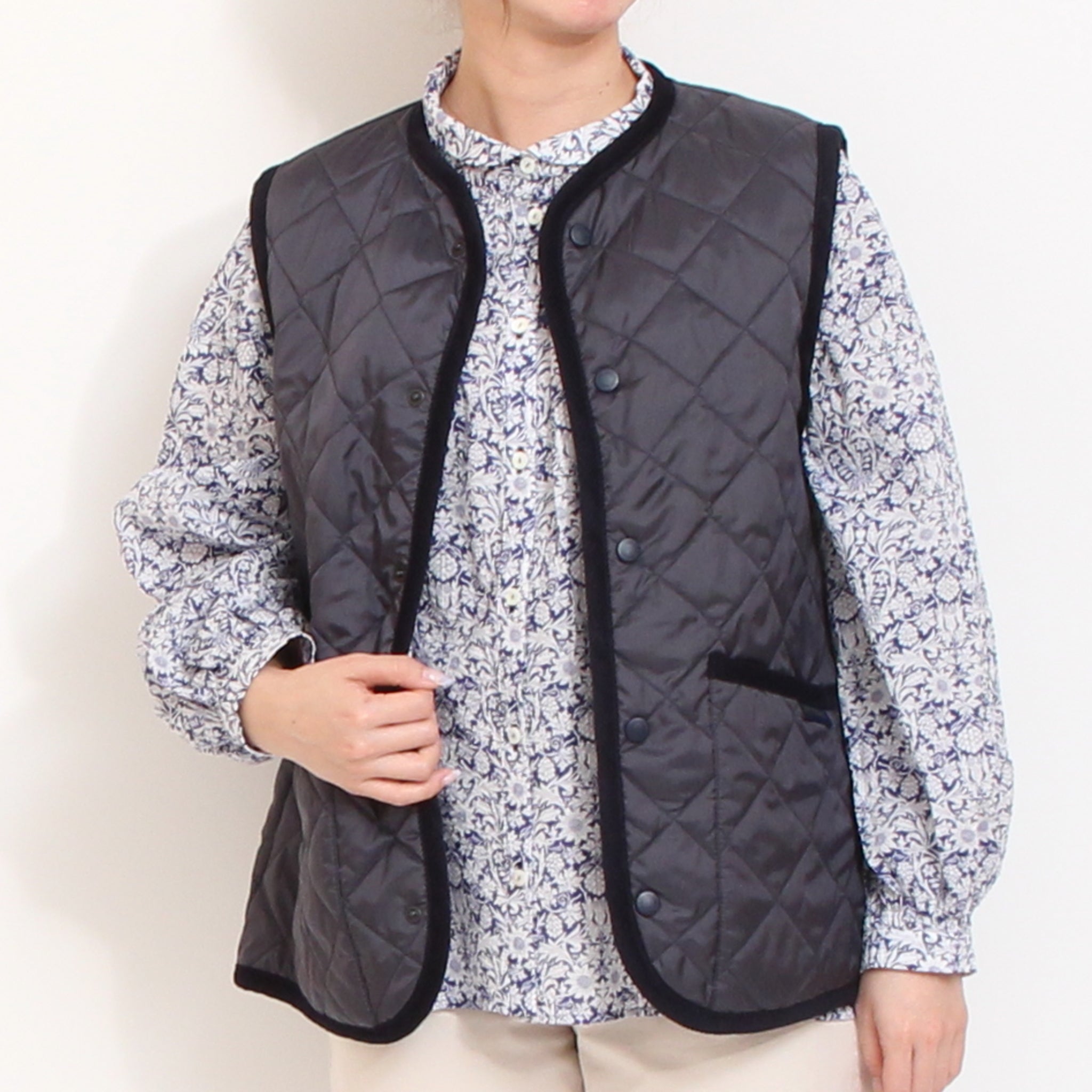 LAVENHAM LIGHTWEIGHT THORNHAM ベスト