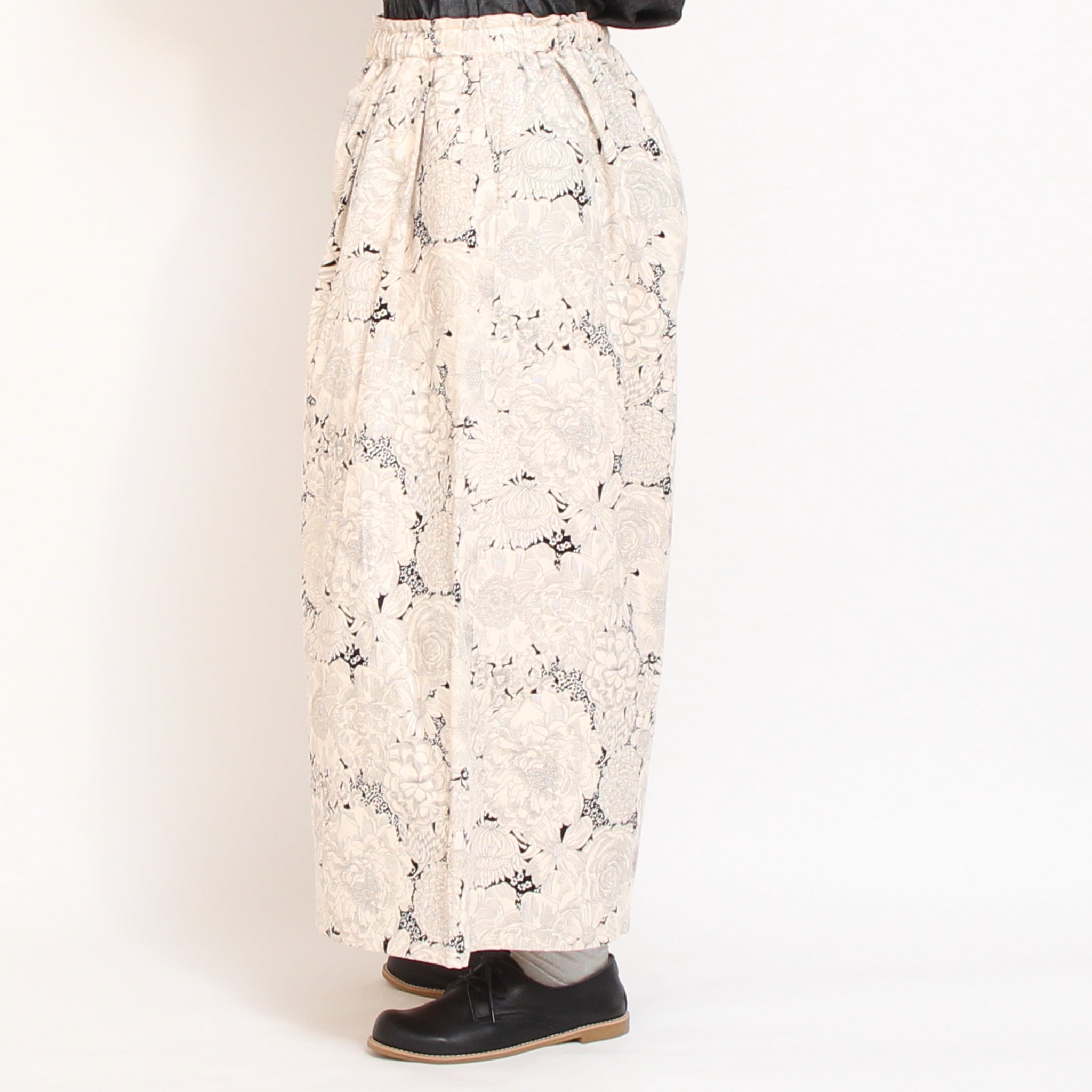 【ラスト1点ずつ】 コーデュロイLIBERTYスカート風パンツ(2511)