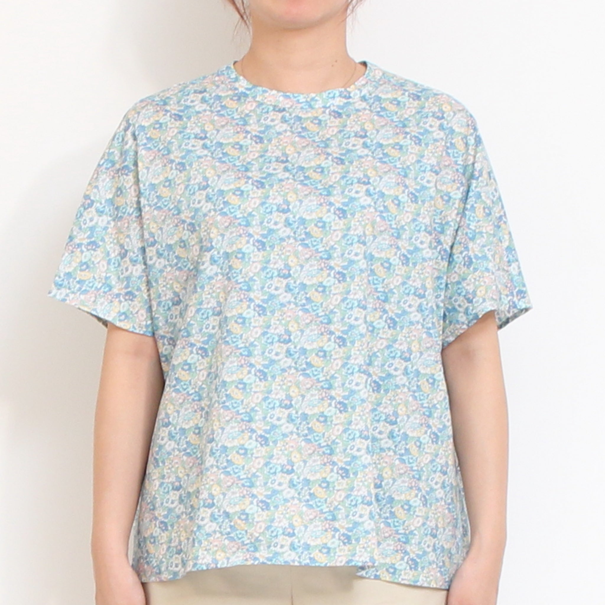 【本店限定商品】LIBERTYスタンド半袖Tシャツブラウス
