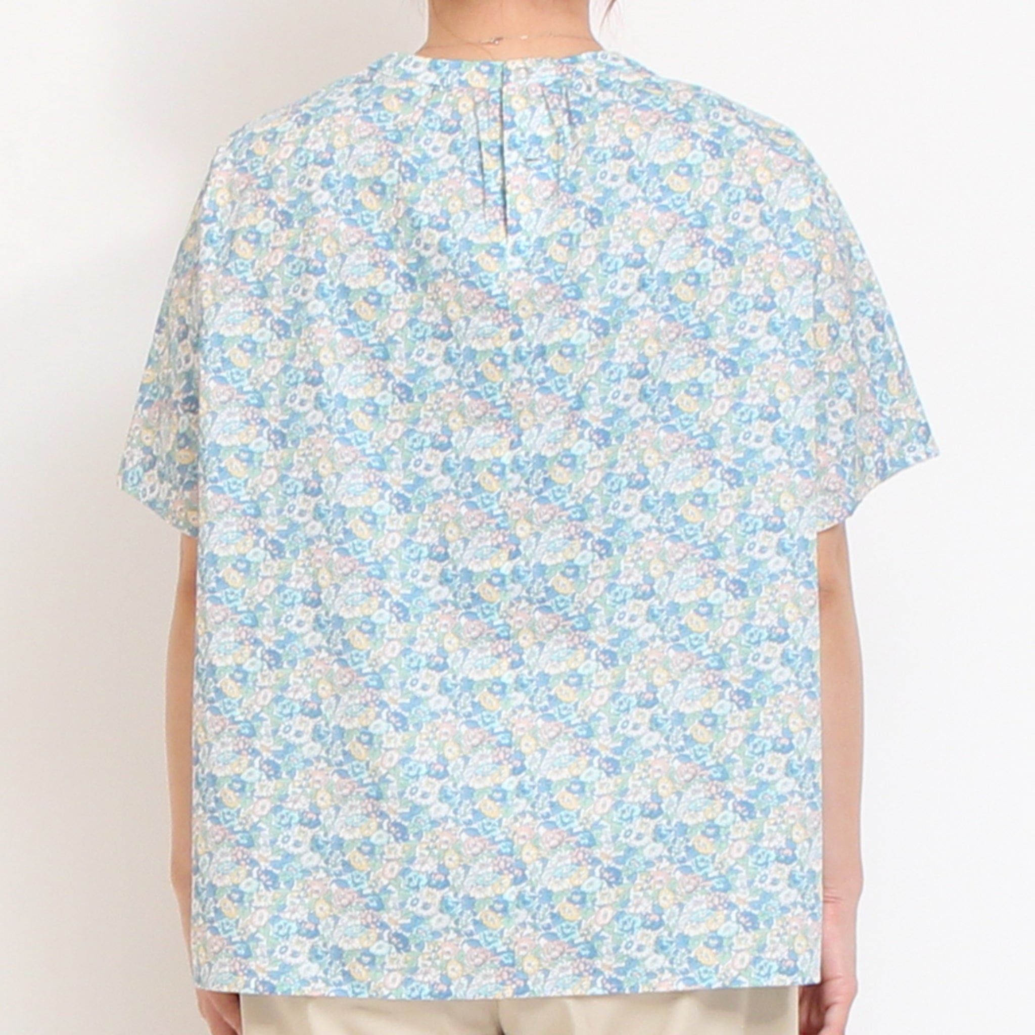 【本店限定商品】LIBERTYスタンド半袖Tシャツブラウス