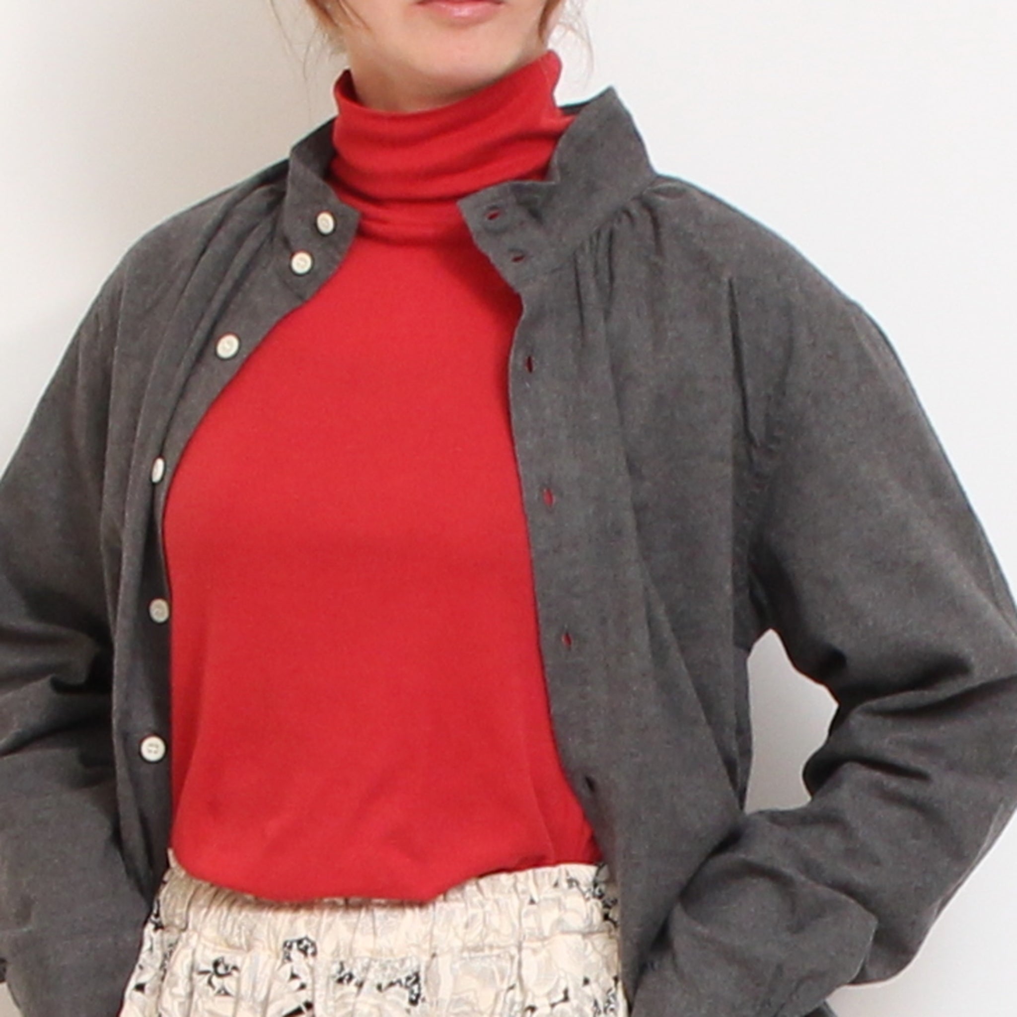 【IVORYラスト1点】NARUハイネックゆったりプルオーバー25