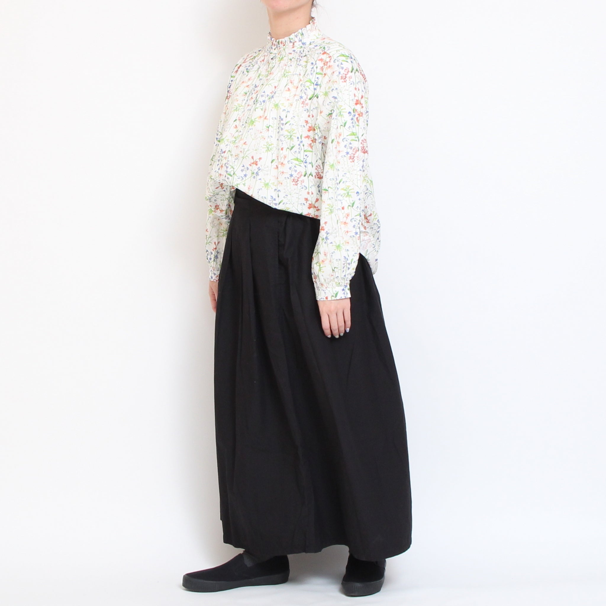 【残り僅か】リバティ長袖フリルシャーリングシャツ(2601)