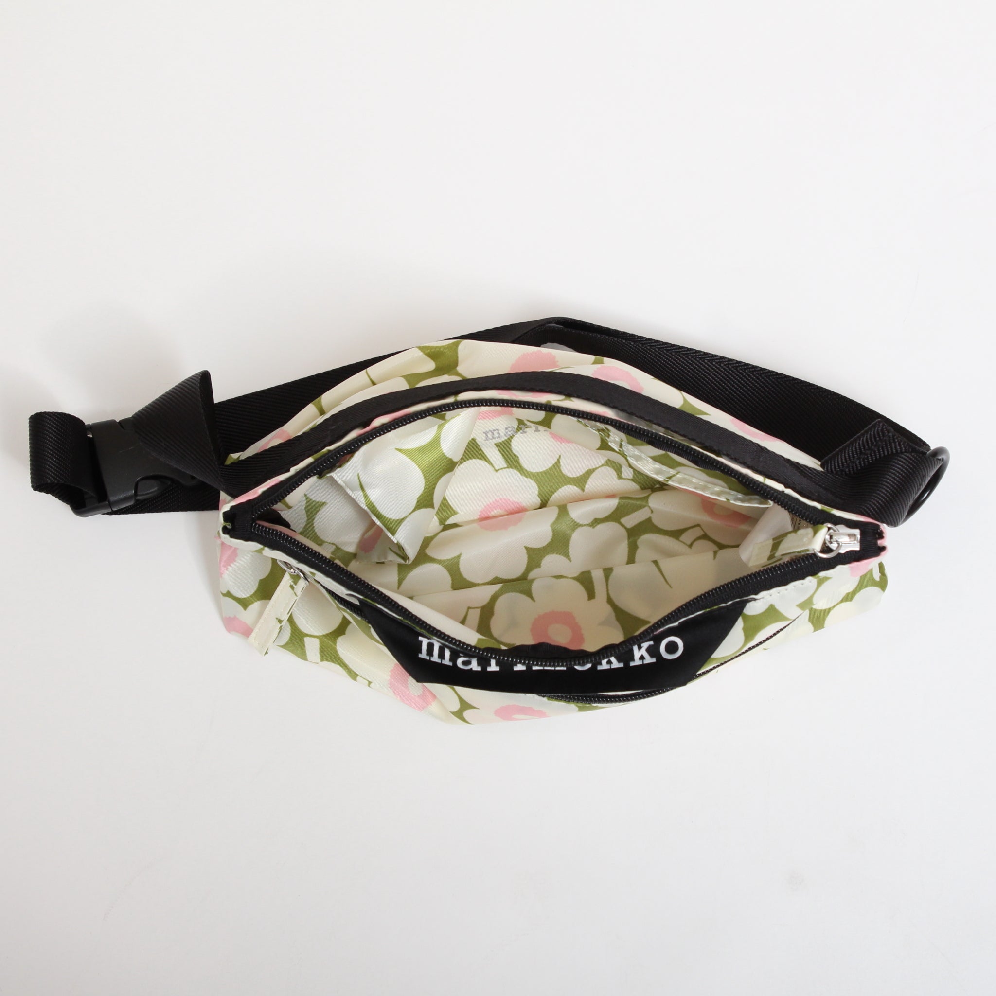 marimekko Neat Crossbody S/95791marimekko Neat Crossbody S/95795