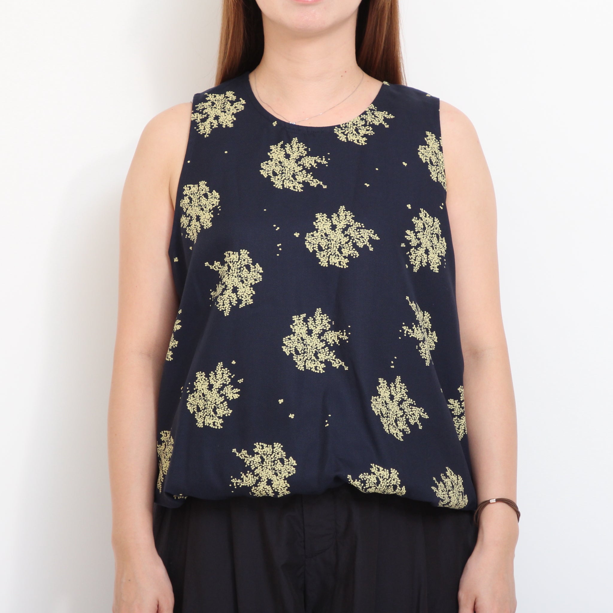【40%OFF】【ラスト1点・本店限定商品】LE GLAZIKノースリーブプルオーバー26
