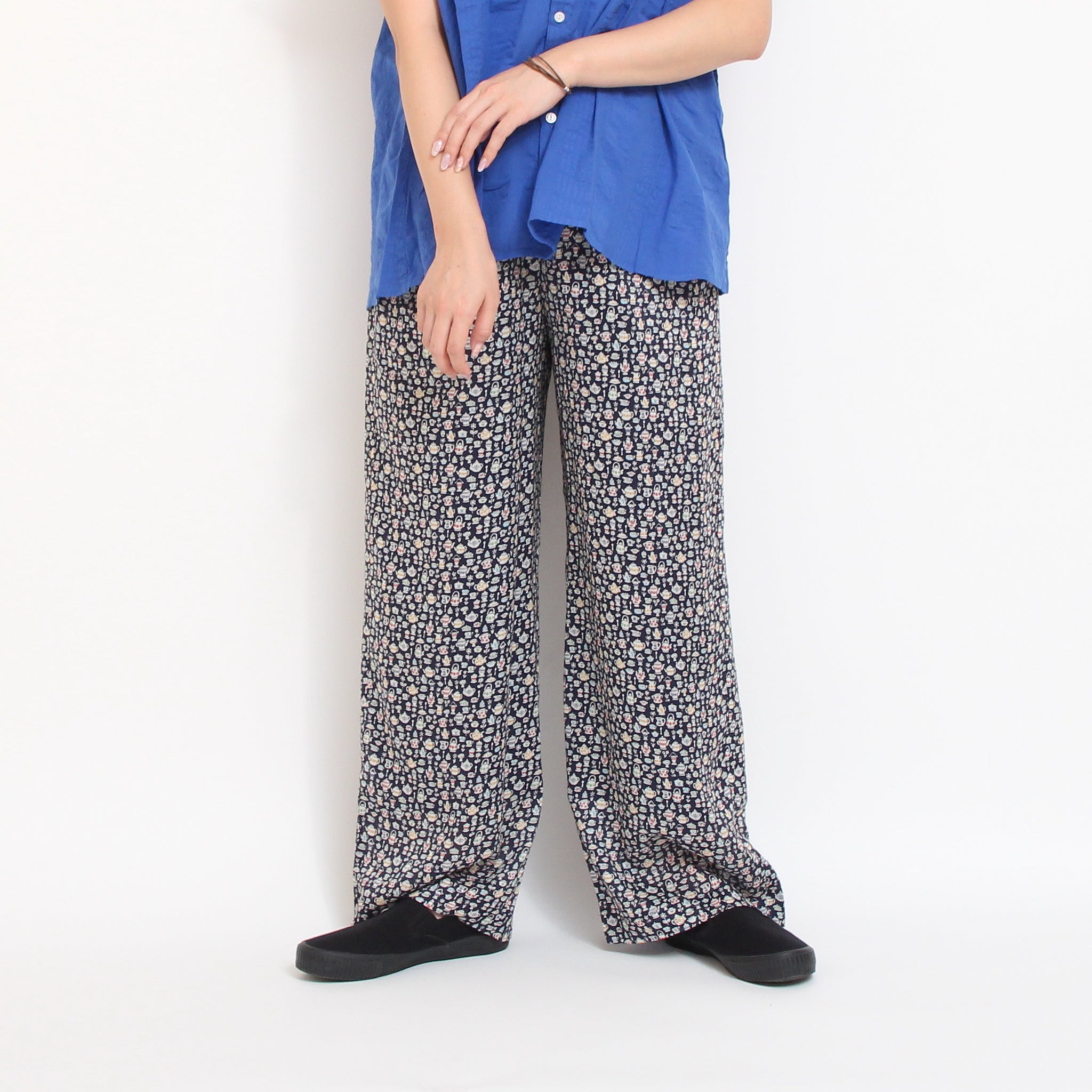 シルフローンLIBERTYイージーワイドストレートパンツ2607