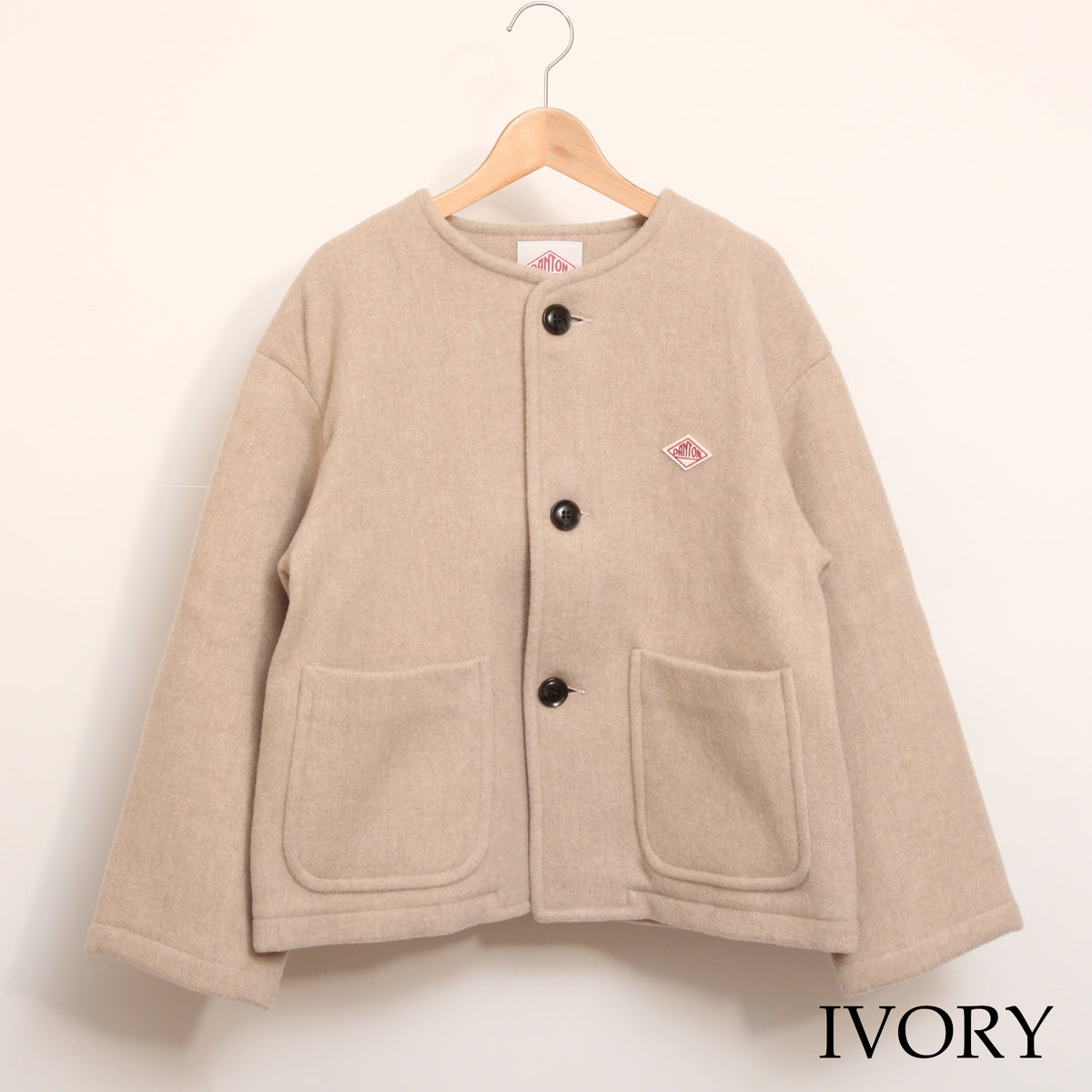 【Online Shopのみ! IVORY・BEIGEラスト1点ずつ】DANTONウールライトパイル ノーカラージャケット26