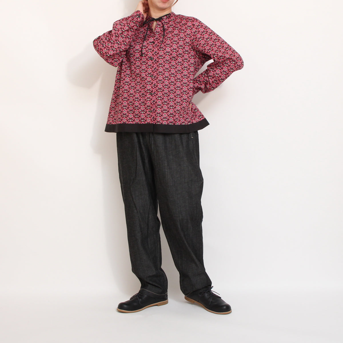 【Online Shopのみ!1点ずつ】LIBERTY裾バイカラーリボンシャツ
