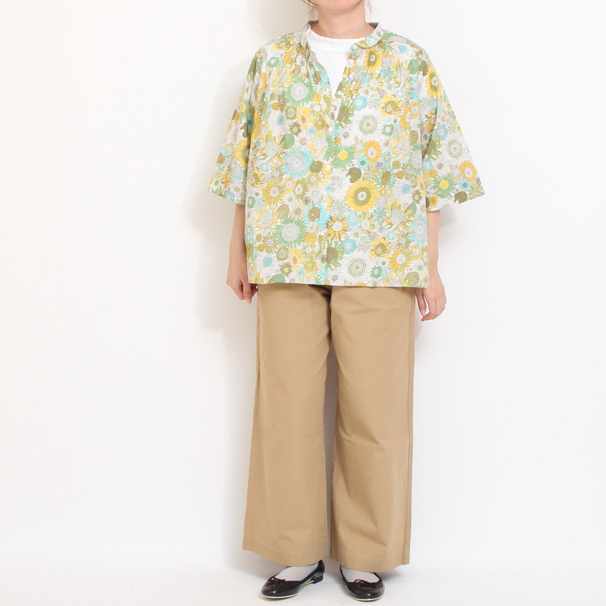 【期間限定15%OFF】【YELLOWのみ残り僅か】リバティ6分袖チビ衿シャーリングシャツ2605