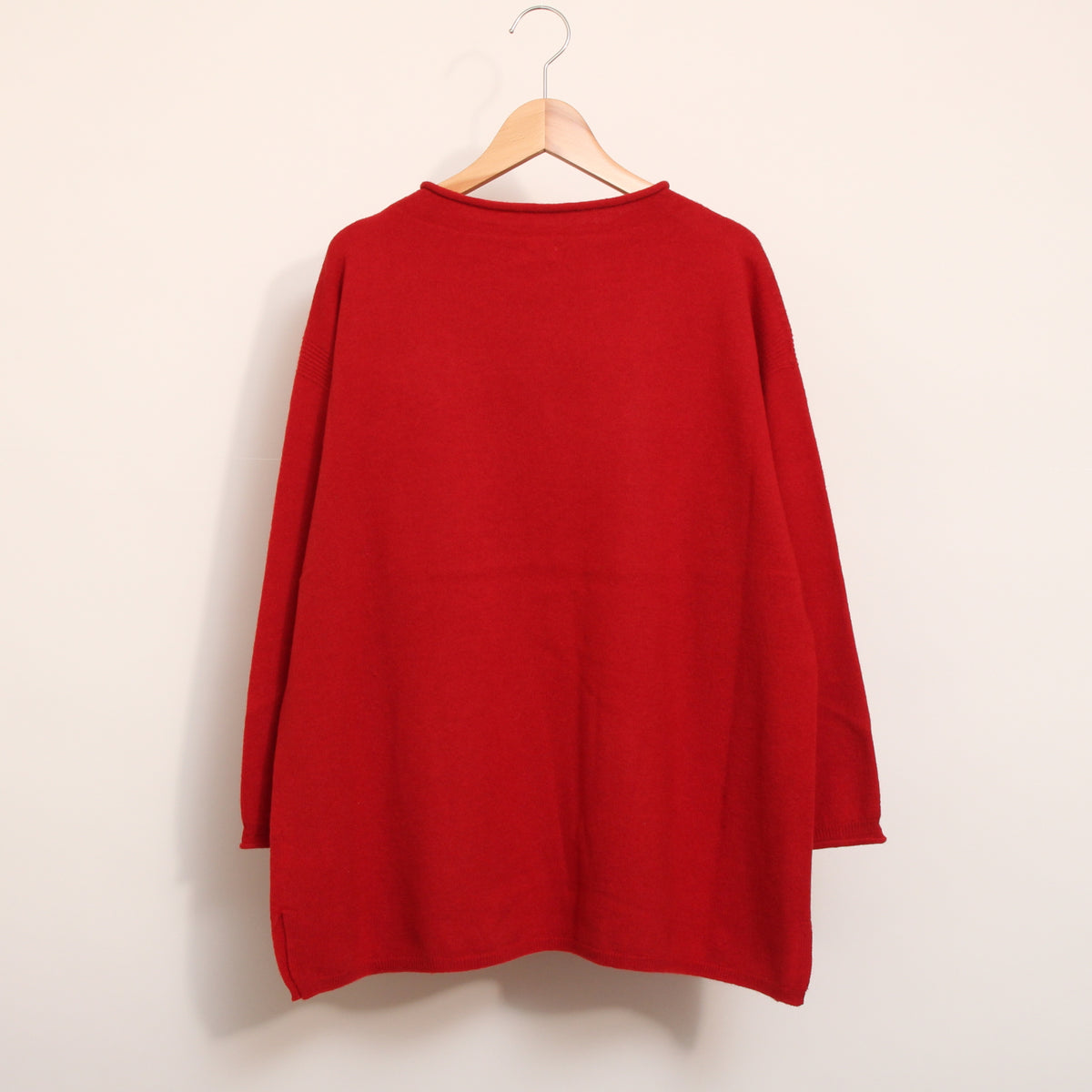 OTA KNITファインラムフレアープルオーバー
