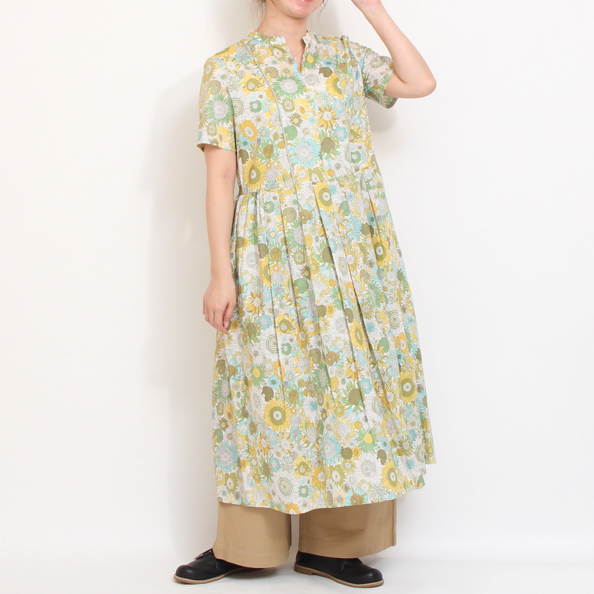 LIBERTY/半袖パイピング使いOP