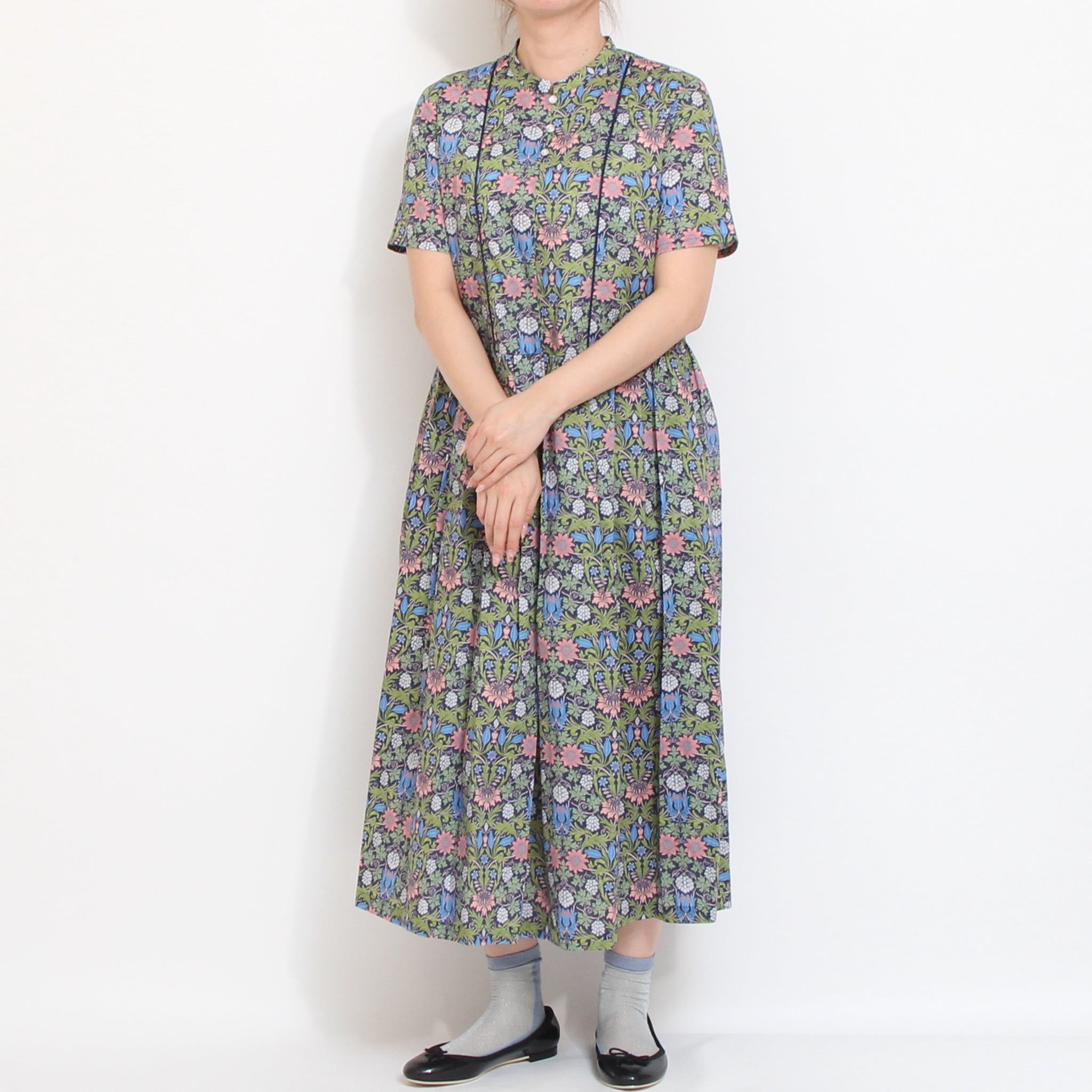 LIBERTY/半袖パイピング使いOP