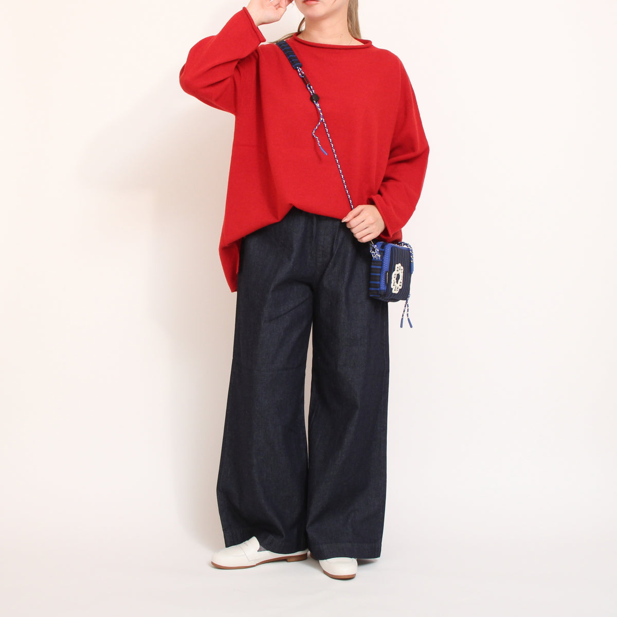 OTA KNITファインラムフレアープルオーバー
