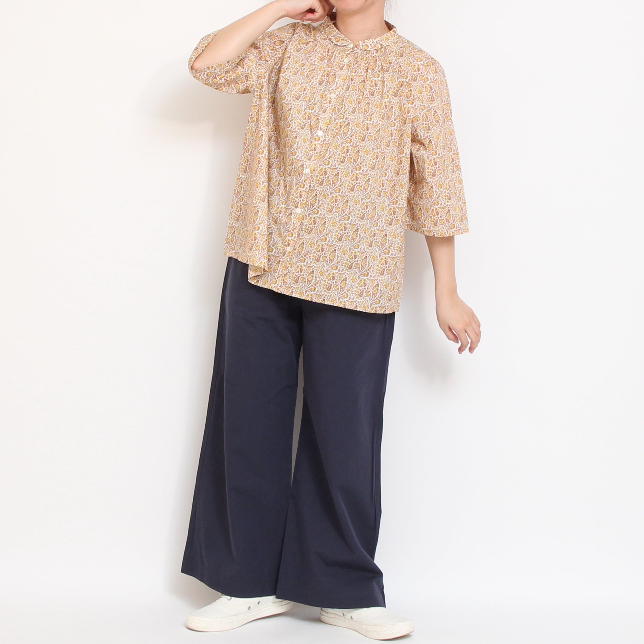 【期間限定15%OFF】【MINT残り僅か・本店限定商品】リバティ6分袖チビ衿シャーリングシャツ(2604)