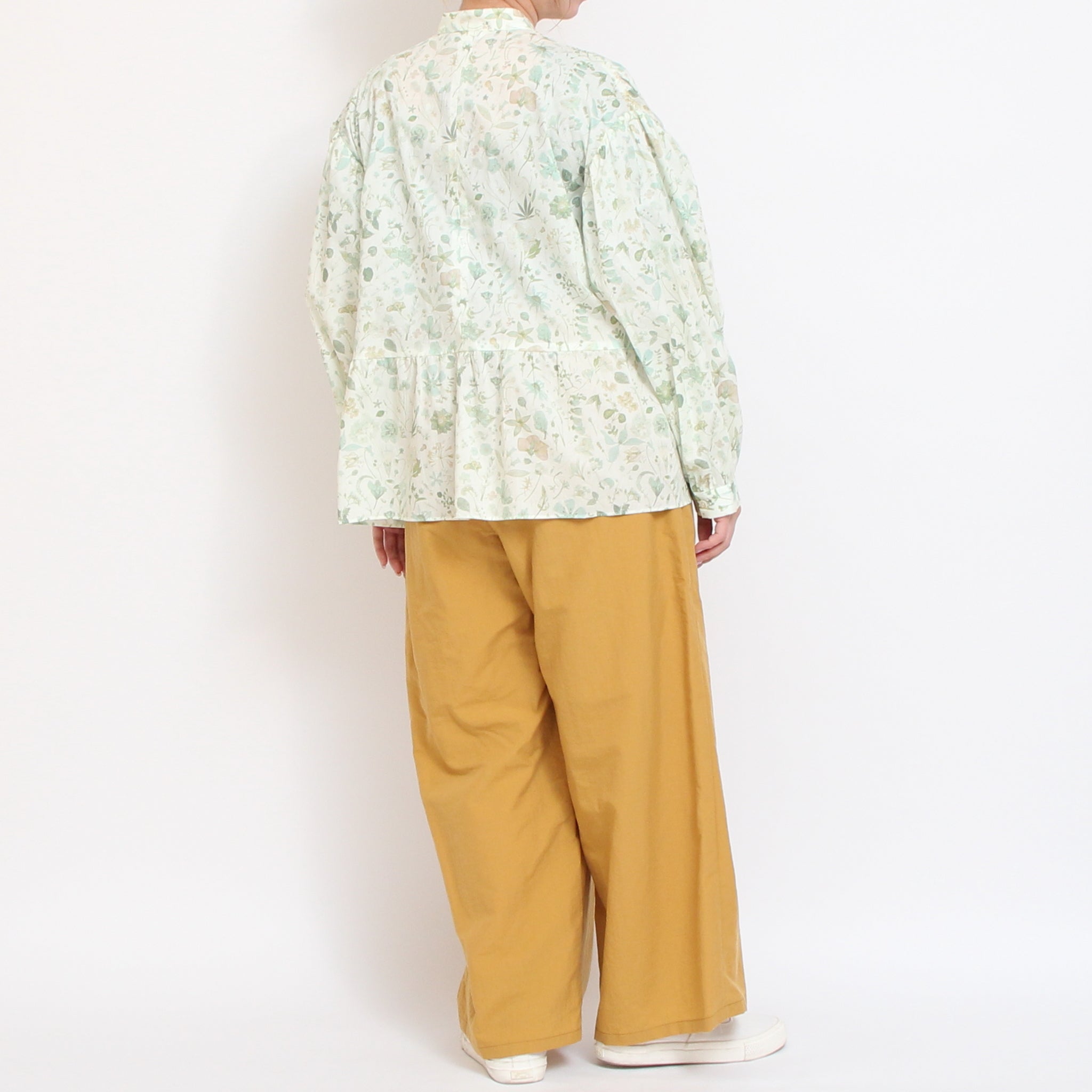 【30%OFF】【BLUEラスト1点】LIBERTY比翼ギャザープルオーバー72027