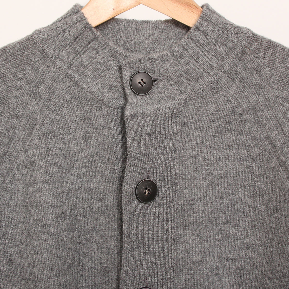OTA KNIT ソフトウールハイネックカーディガン