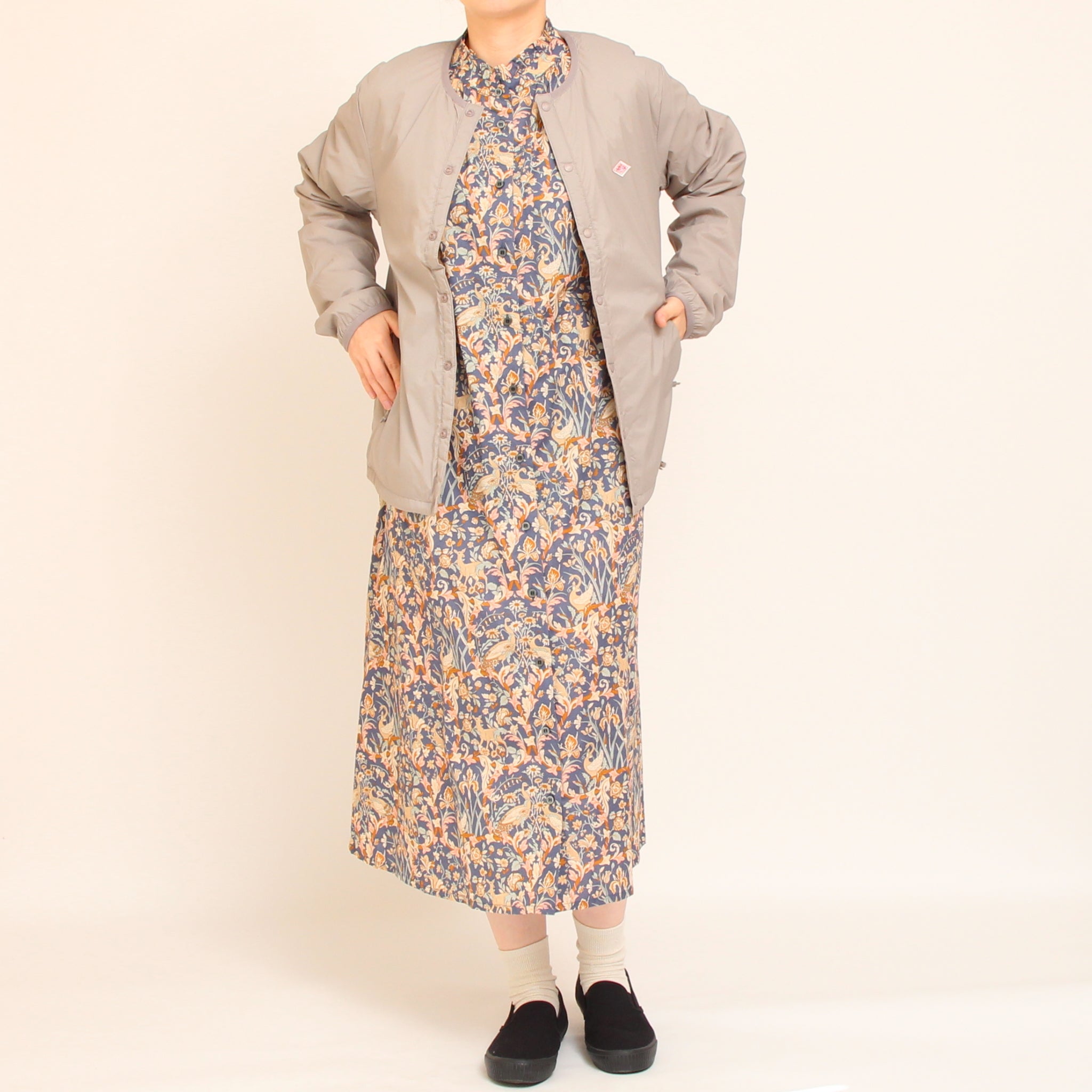 【20%OFF】【PURPLE・GREENのみ残り僅か・本店限定商品】リバティタックフリルネックワンピース(2509)