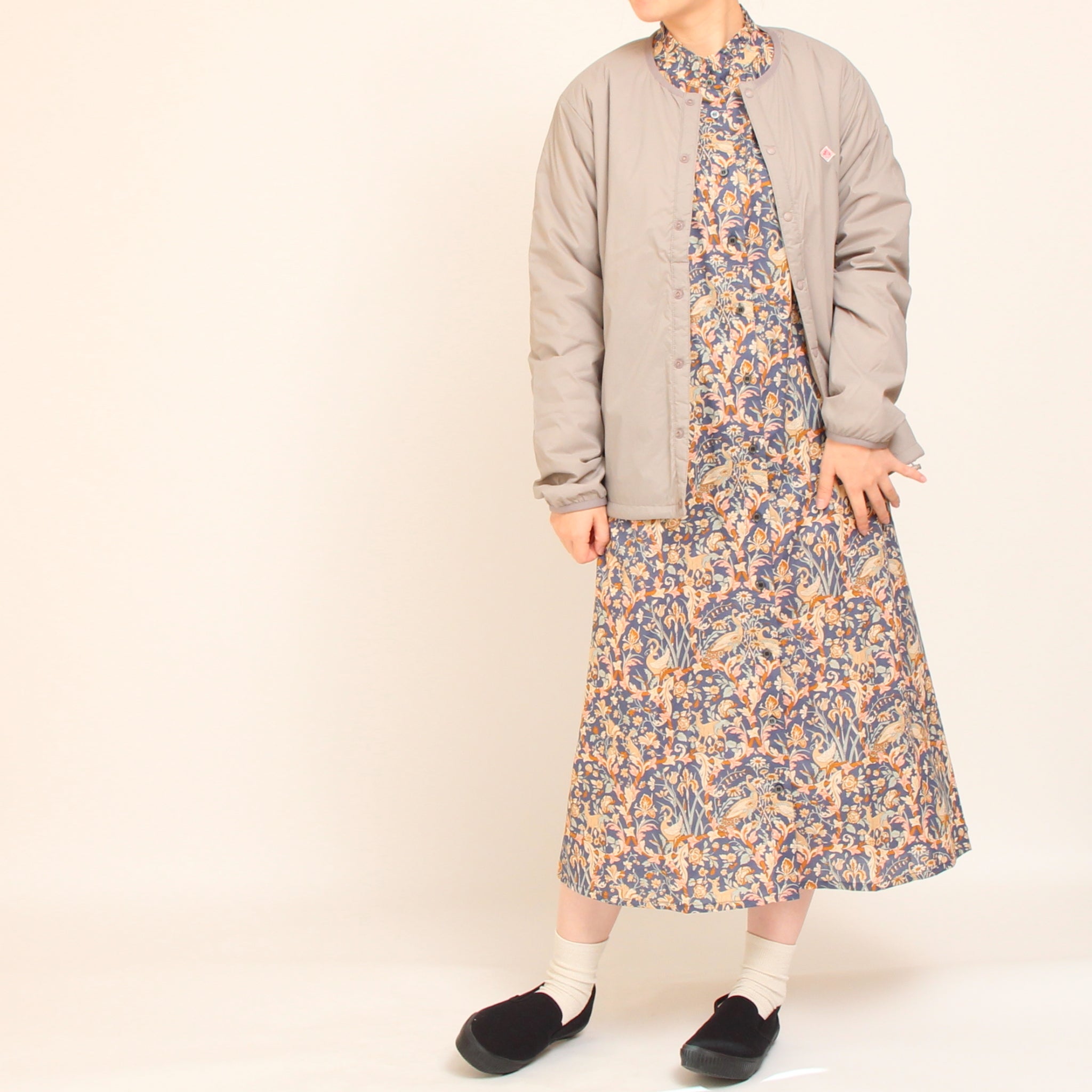 【20%OFF】【PURPLE・GREENのみ残り僅か・本店限定商品】リバティタックフリルネックワンピース(2509)