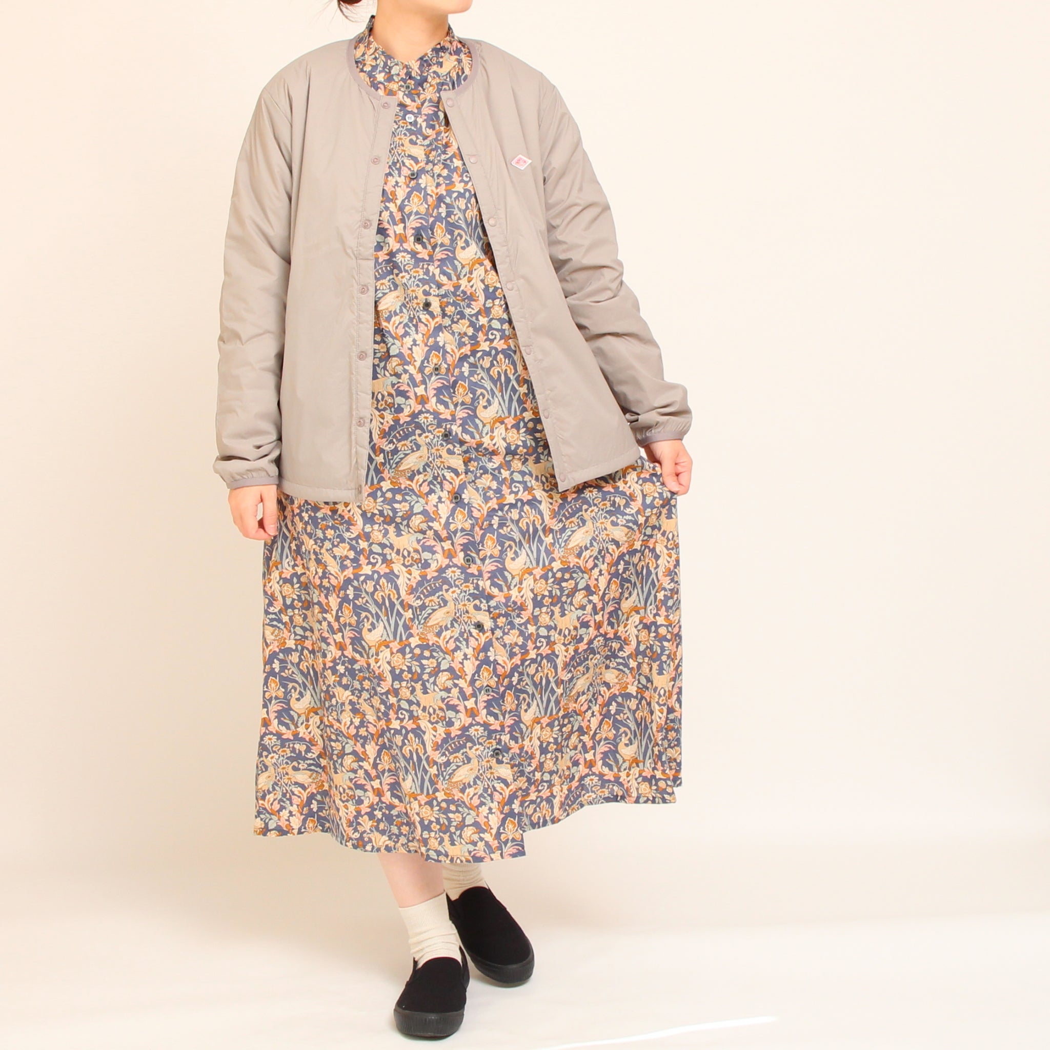 【20%OFF】【PURPLE・GREENのみ残り僅か・本店限定商品】リバティタックフリルネックワンピース(2509)