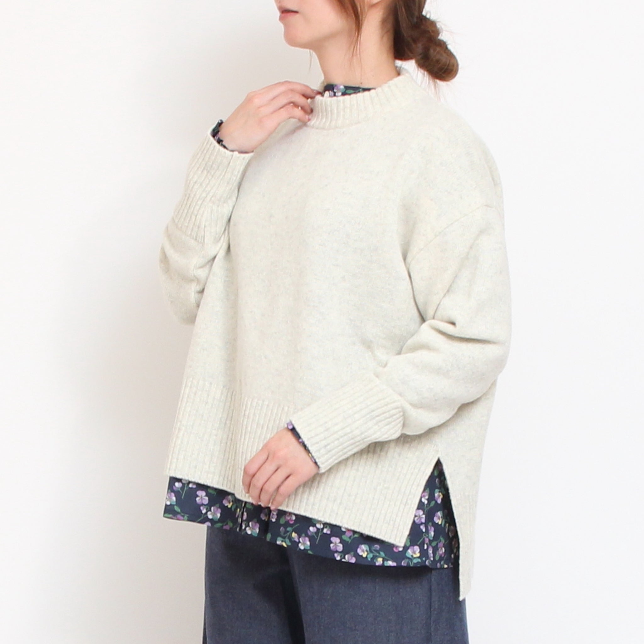 【NAVYラスト1点】リバティ2WAYスタンドブラウス(2510)