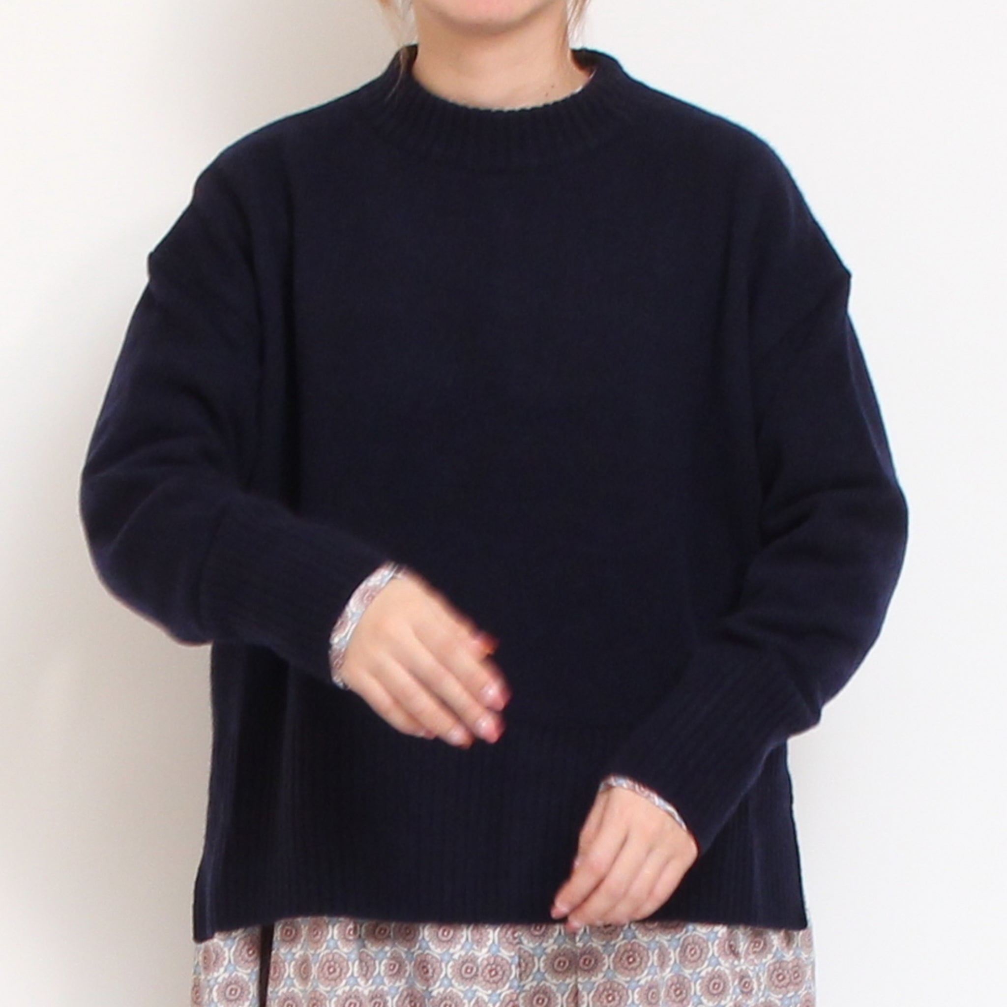 NARUタスマニアラム コモドニットプルオーバー25