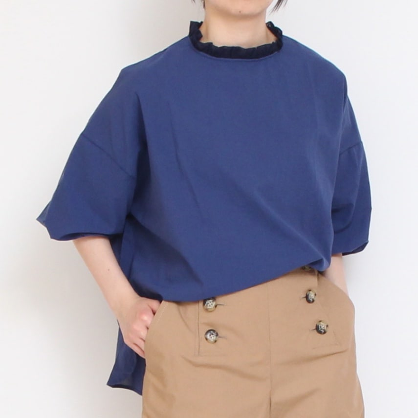 【WHITE・BLUE ラスト１点ずつ】NARUふんわりローンリエカブラウス24