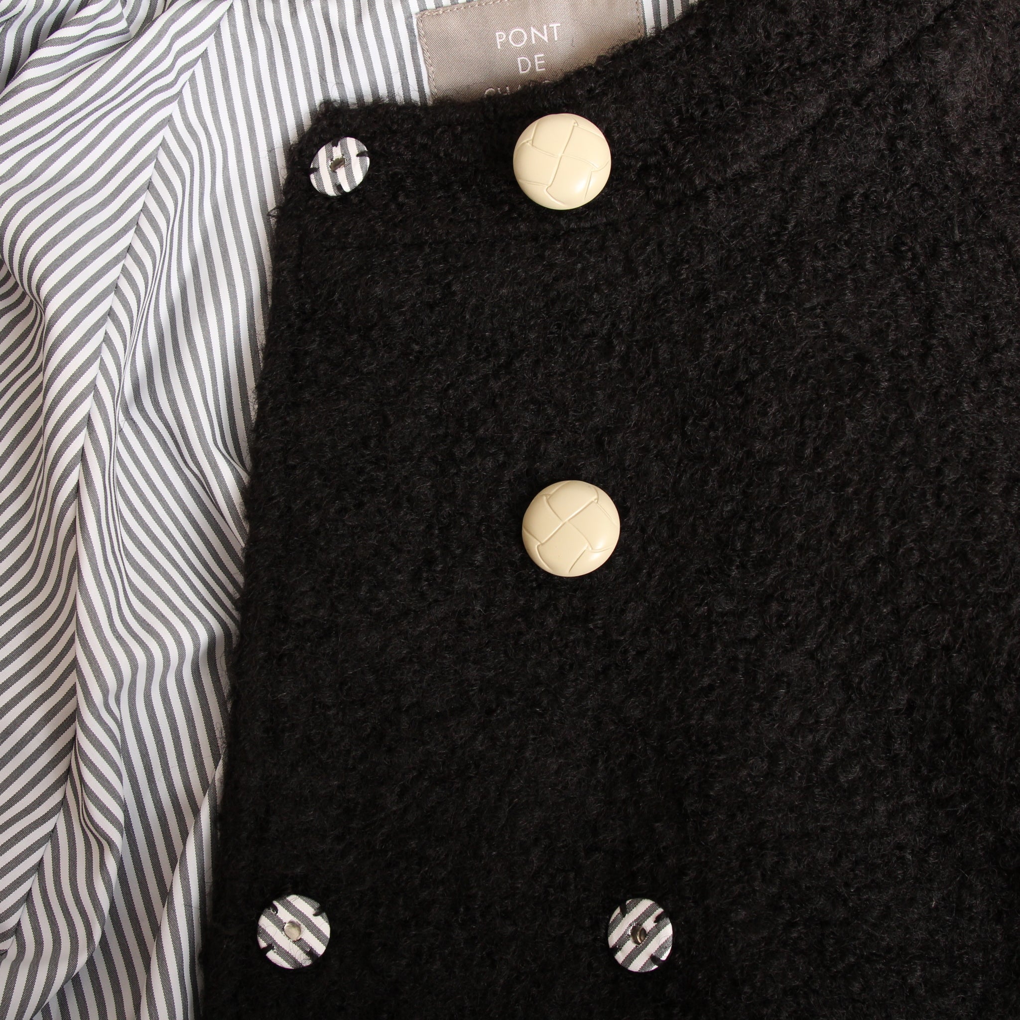 【BLACKラスト1点】Pont de Chalonsダブルショートコート