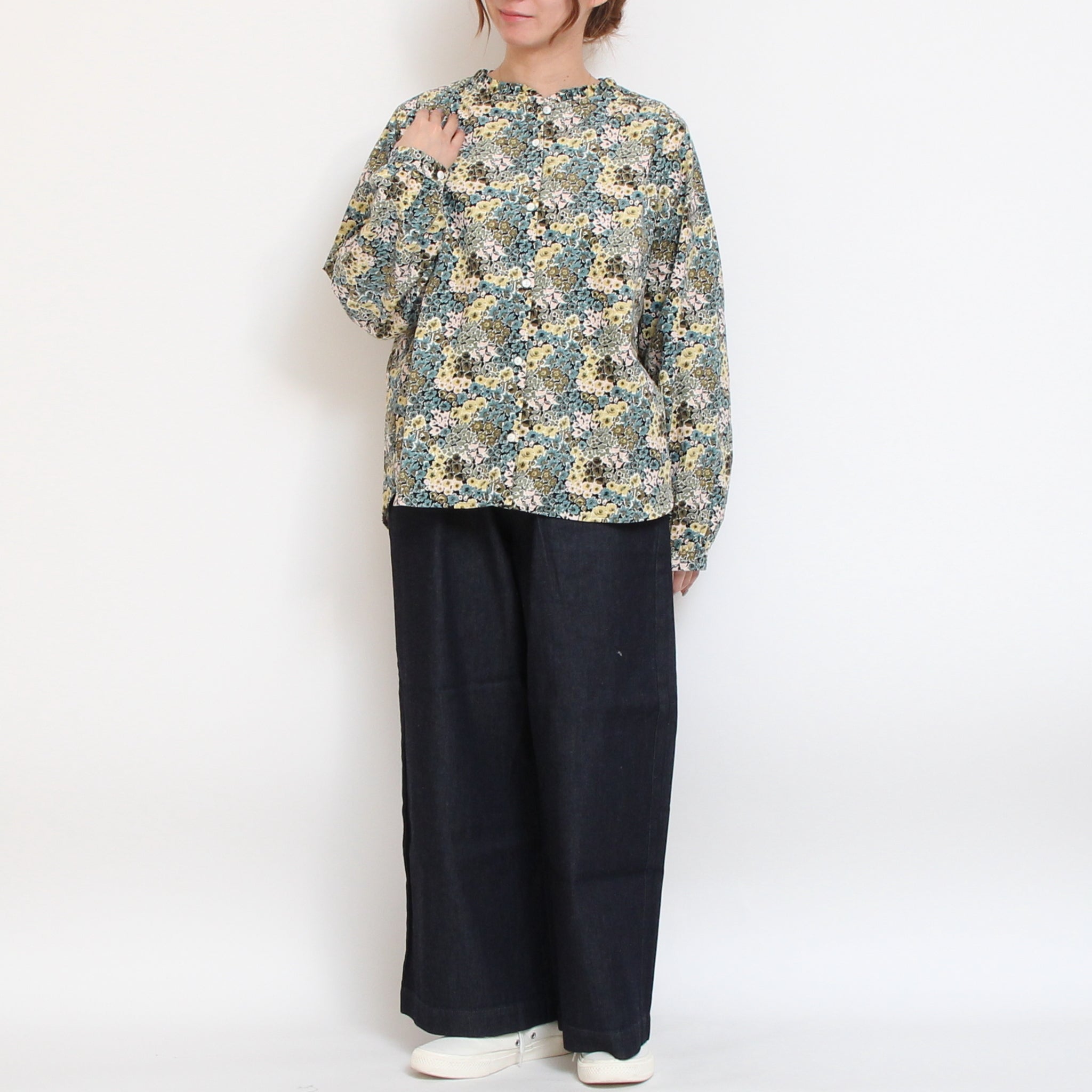 【NAVY・GREENのみ ラスト1点ずつ】コーデュロイLIBERTYフリルネックスタンダードシャツ2511