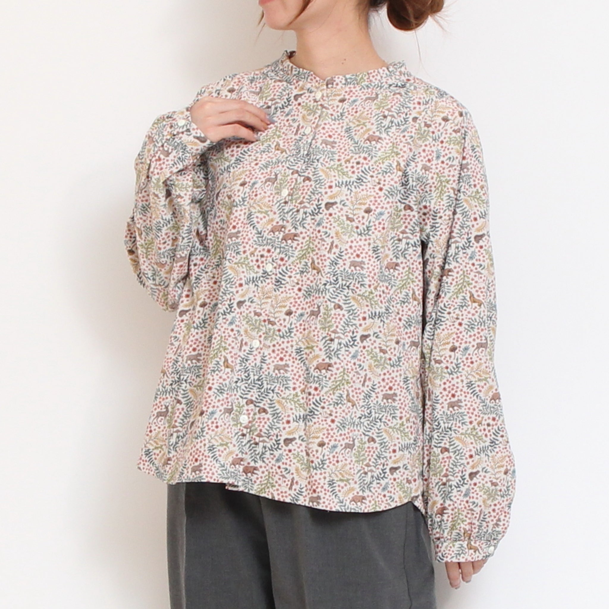 【NAVY・GREENのみ ラスト1点ずつ】コーデュロイLIBERTYフリルネックスタンダードシャツ2511