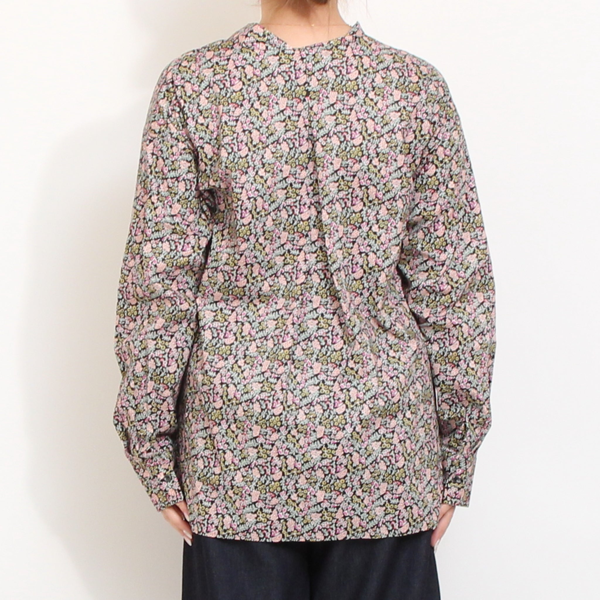 【20％OFF】【REDラスト1点】LIBERTYボウタイプルオーバーブラウス