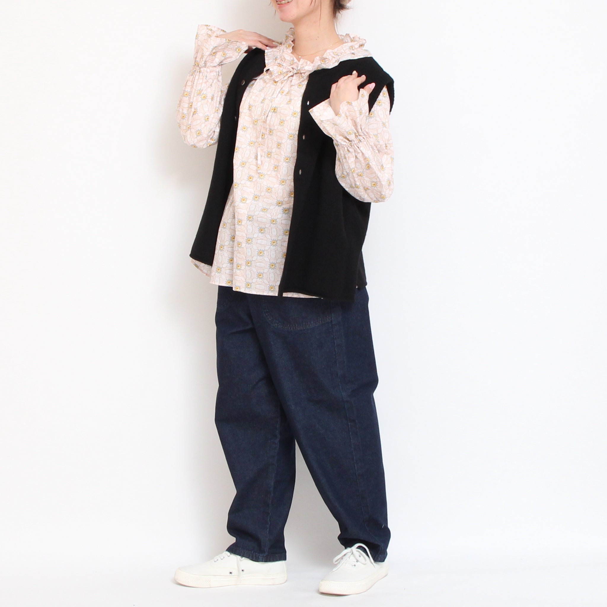【本店限定商品】 LIBERTYギャザーフリルカラーブラウス