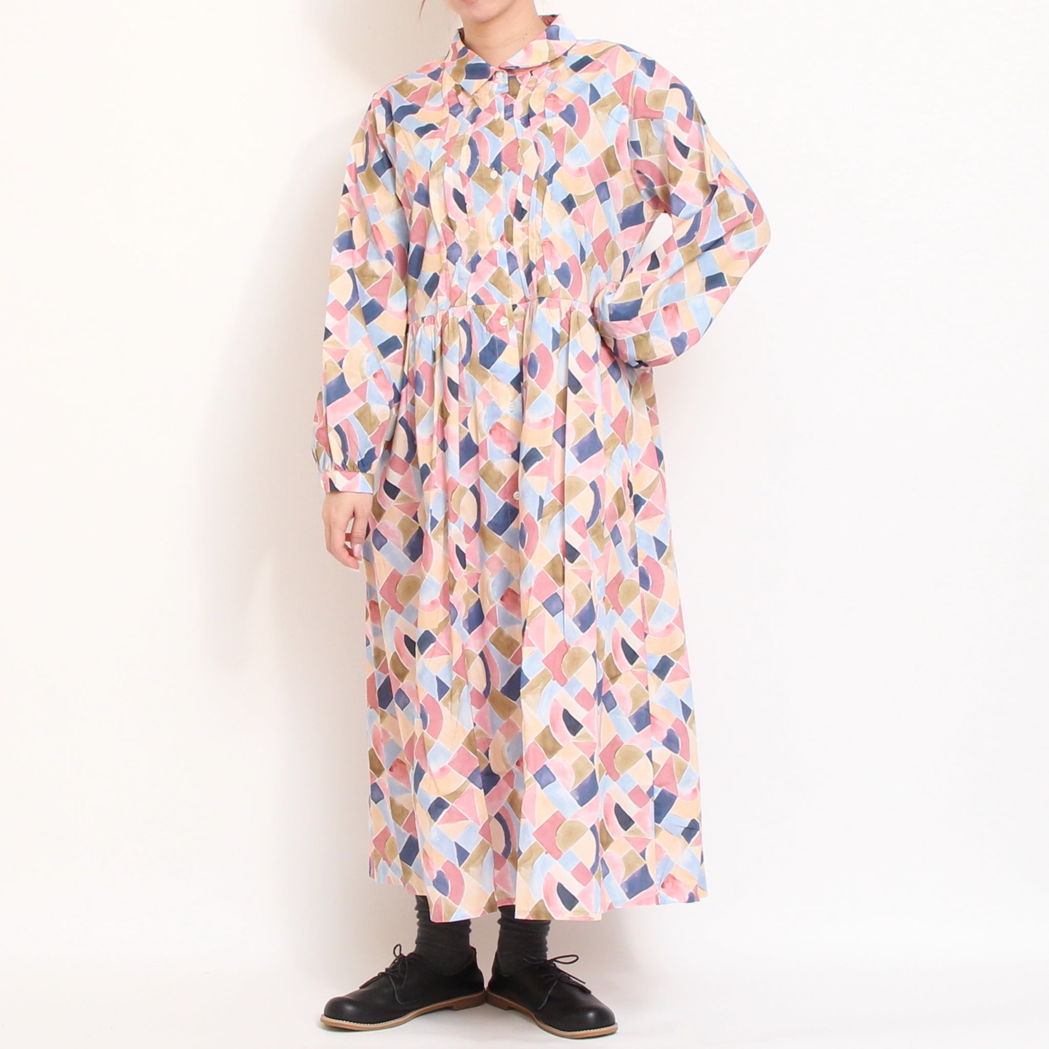 【30%OFF】【NAVYラスト１点】リバティウェーブタックワンピース(2601)