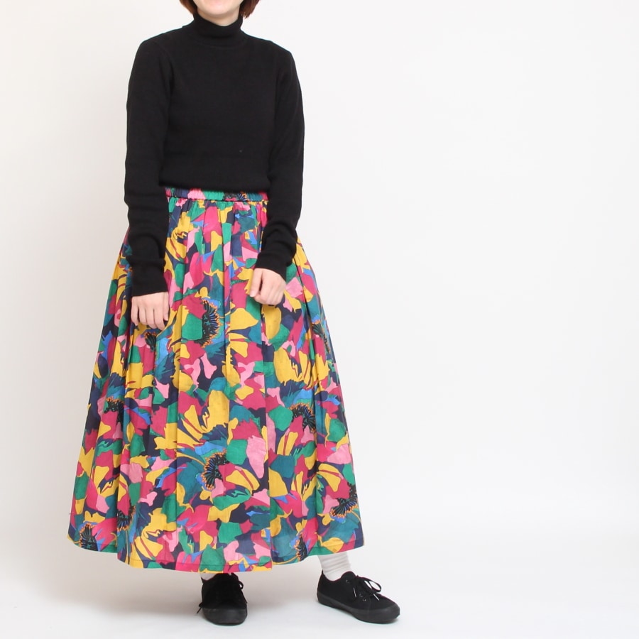 【20％OFF】【BLACKのみ ラスト1点】sosottoリブタートルプルオーバー42453714