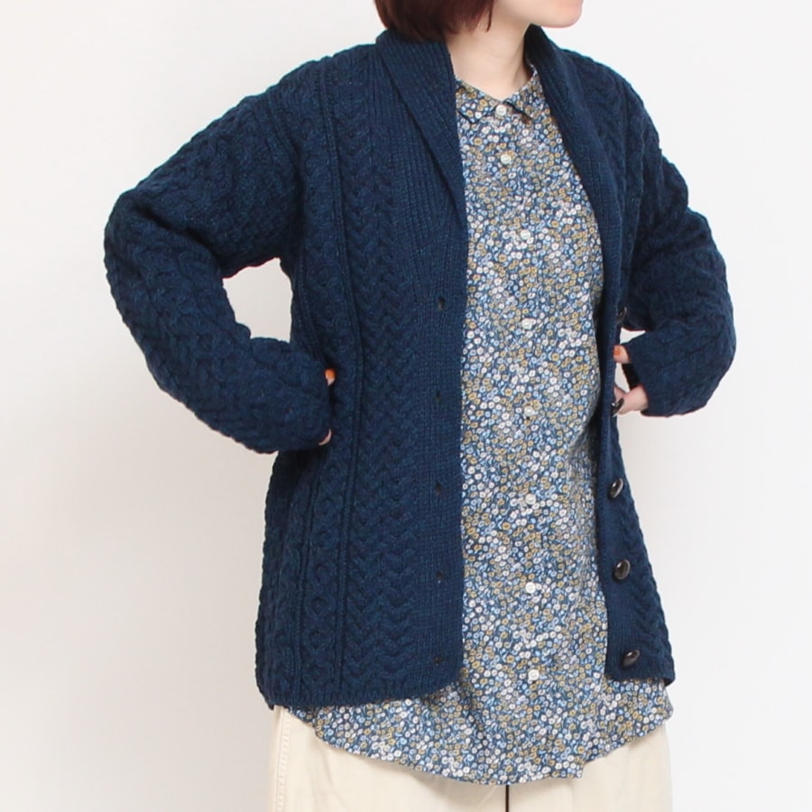 【40％OFF】【CHARCOAL GRAYのみ ラスト1点】Aran Woollen Millsショールカーディガン24