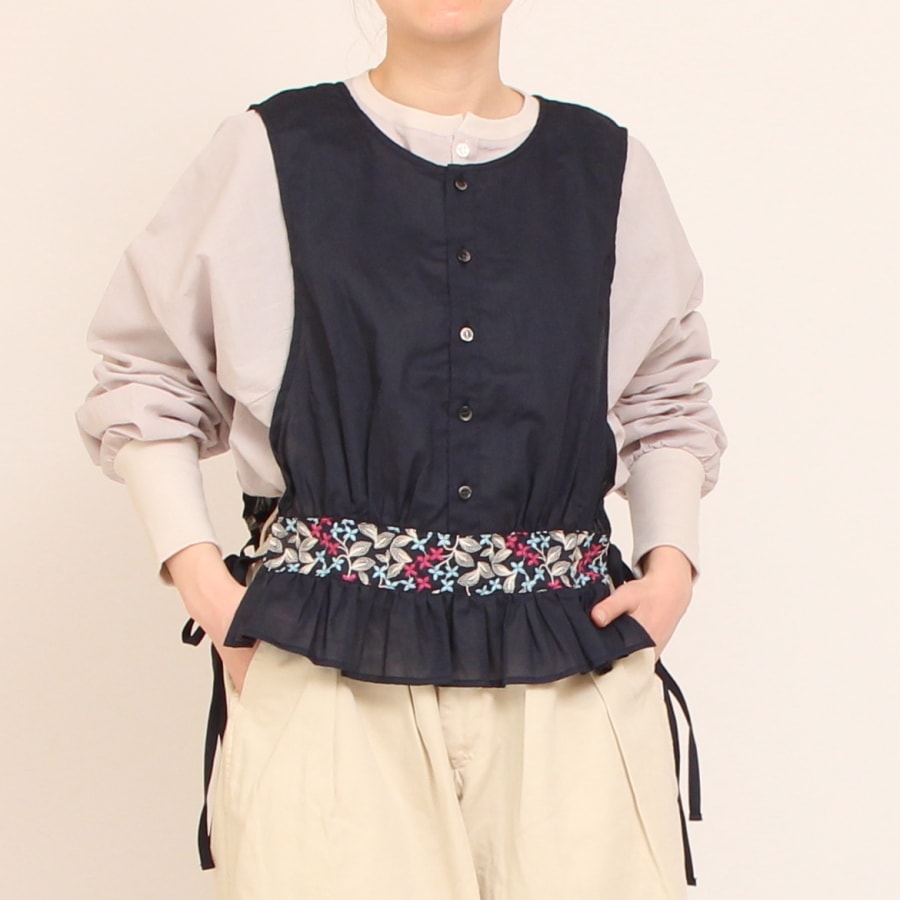 【30％OFF】NARUフラワー刺繍2WAYベスト