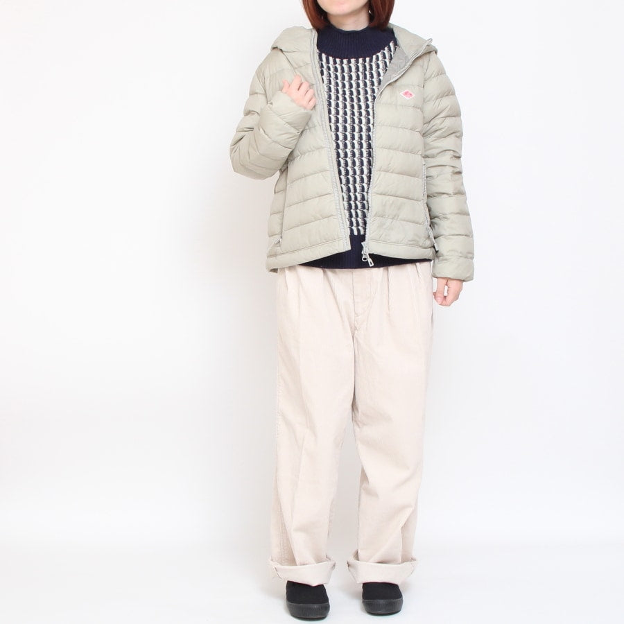 【30％OFF】【NAVYサイズMのみ ラスト1点】D.M.Gコーデュロイツータックトラウザー