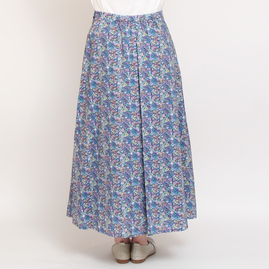 【WINE・BLUEラスト1点ずつ】リバティサイド釦スカート(2405)