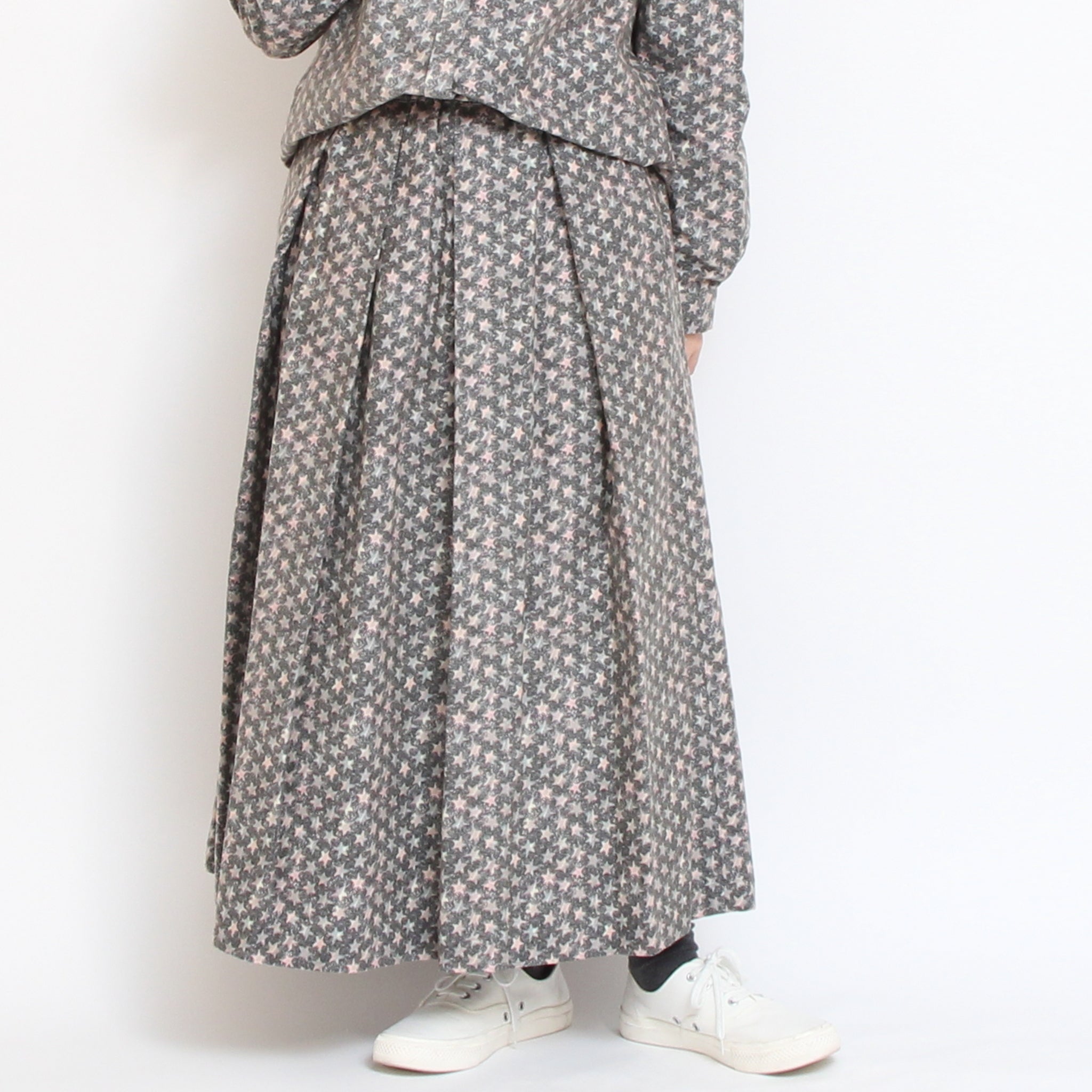 【13日までの限定価格】【新品】リバティ　ロングスカート　シャワーパーティー ワンピース｜エフォートレスな美しさ｜シャワーパーティー