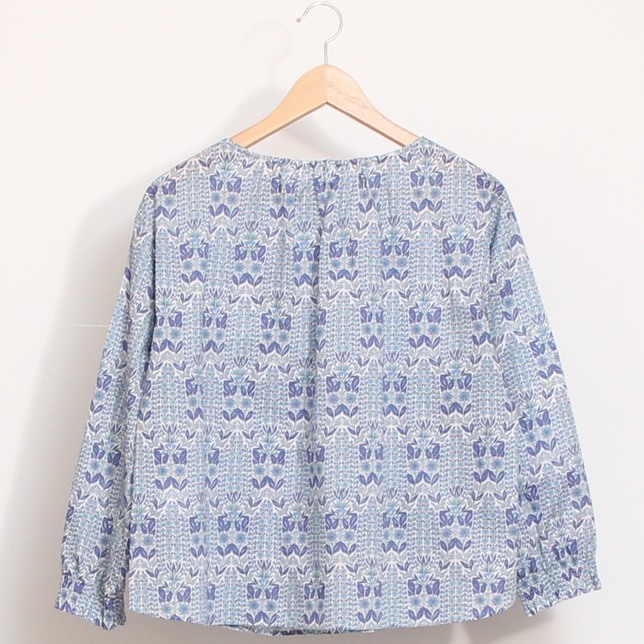 【20%OFF】【NAVYのみ ラスト1点】【本店限定商品】LIBERTYボートネックシャーリングプルオーバー