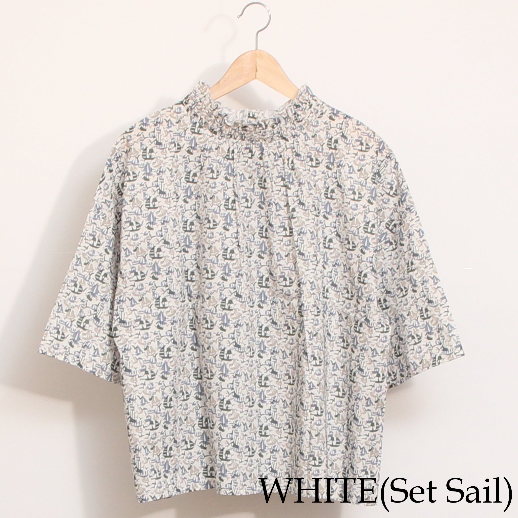 【期間限定15％OFF】【BLUE以外残り僅か】リバティ2WAYシャーリング6分袖ブラウス2604