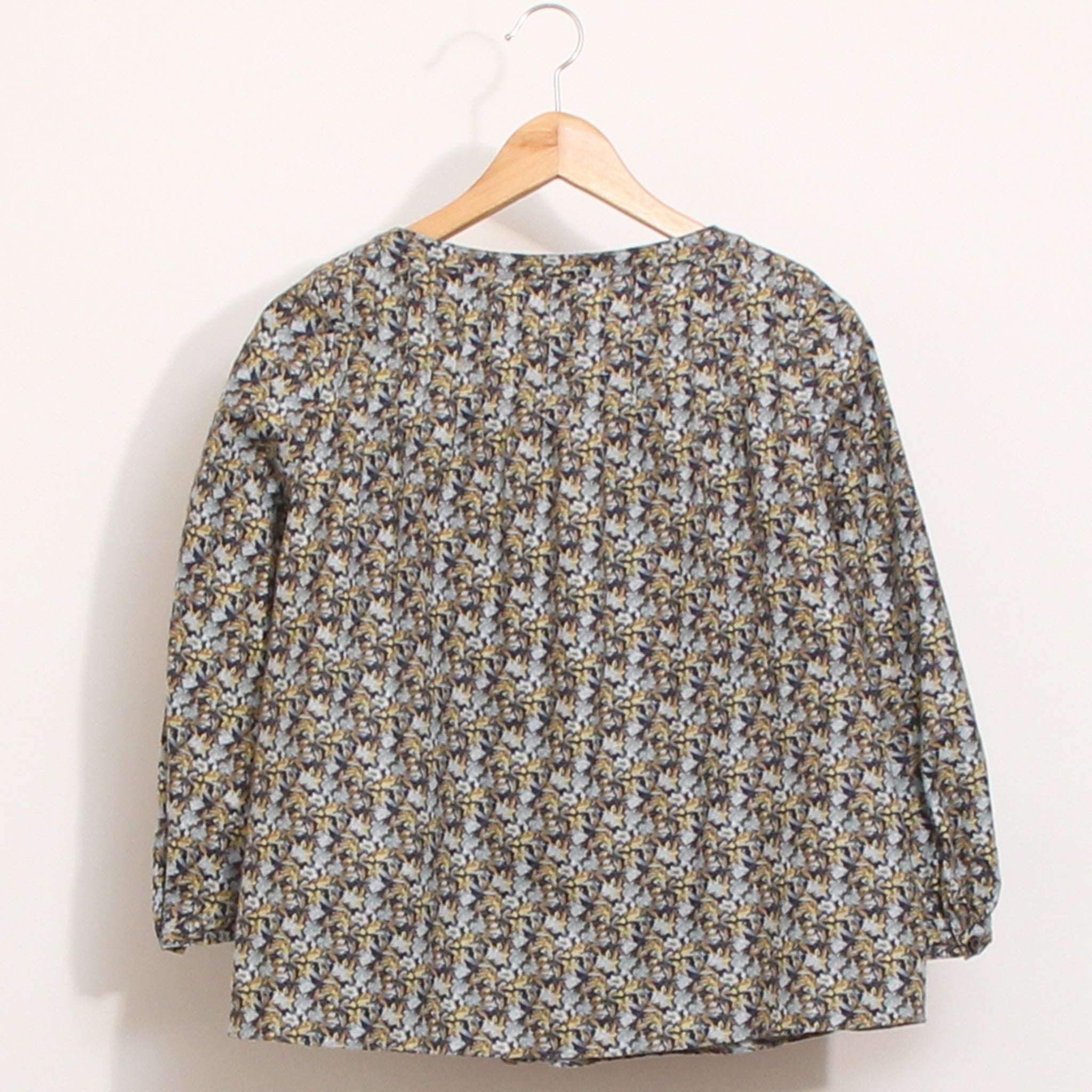 【再値下げ・50％OFF】エアリーコットLIBERTYクルータックブラウス71037